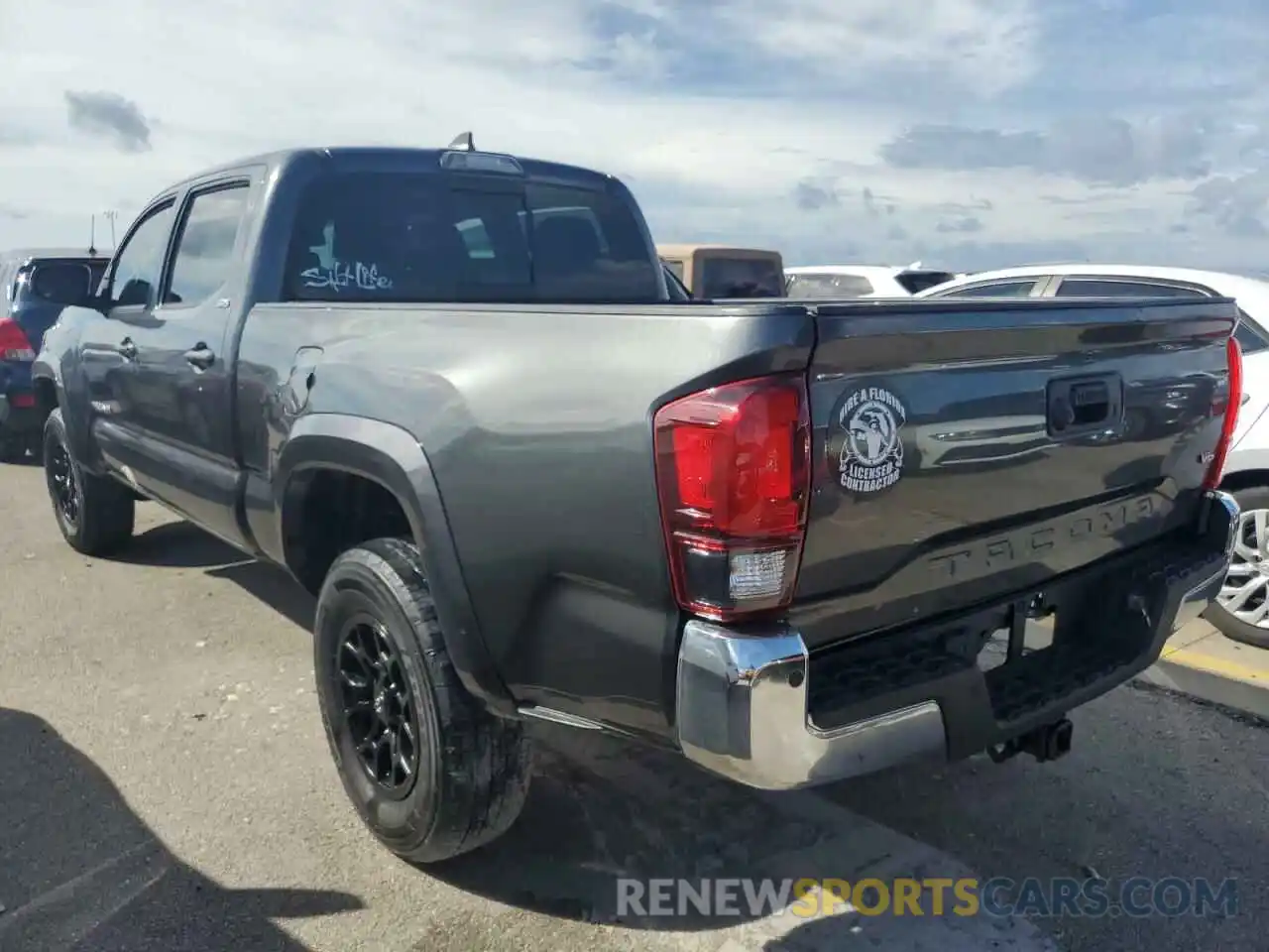 3 Photograph of a damaged car 3TMBZ5DN8KM023141 TOYOTA TACOMA 2019