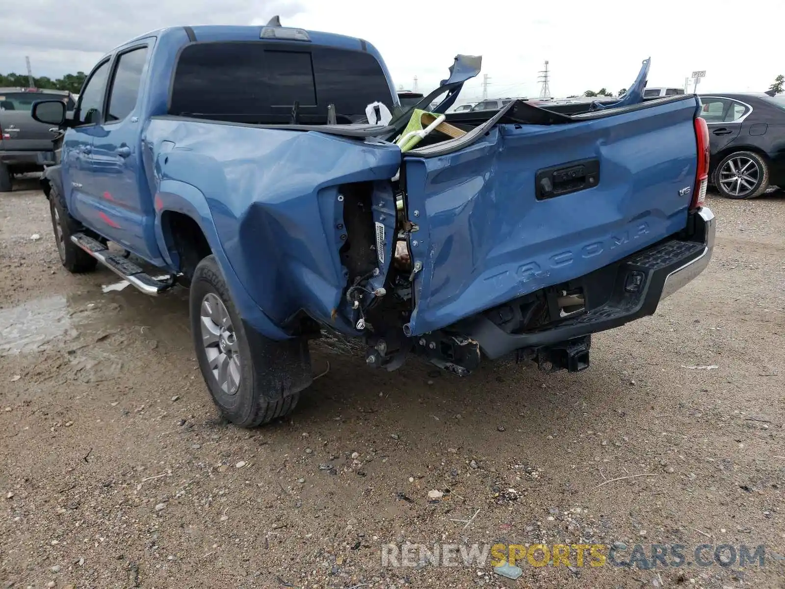 3 Фотография поврежденного автомобиля 3TMBZ5DNXKM017972 TOYOTA TACOMA 2019