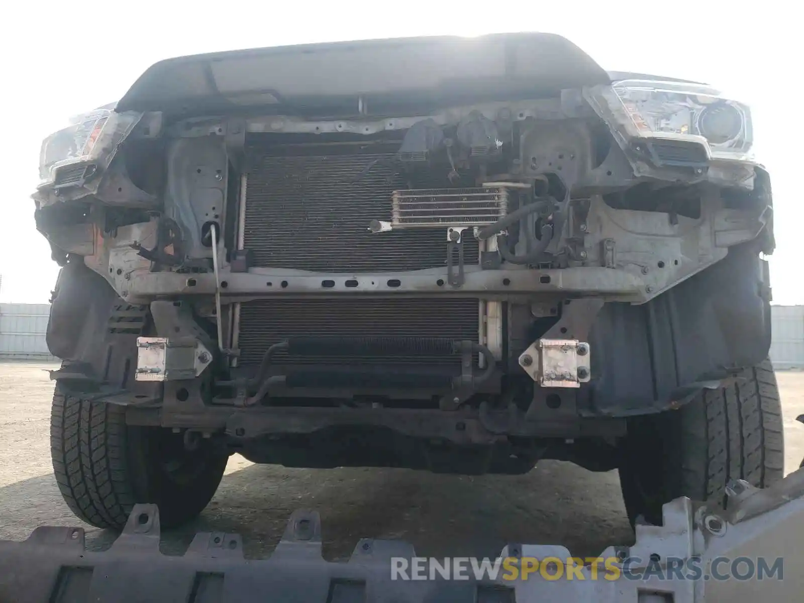 9 Фотография поврежденного автомобиля 3TMBZ5DNXKM022573 TOYOTA TACOMA 2019