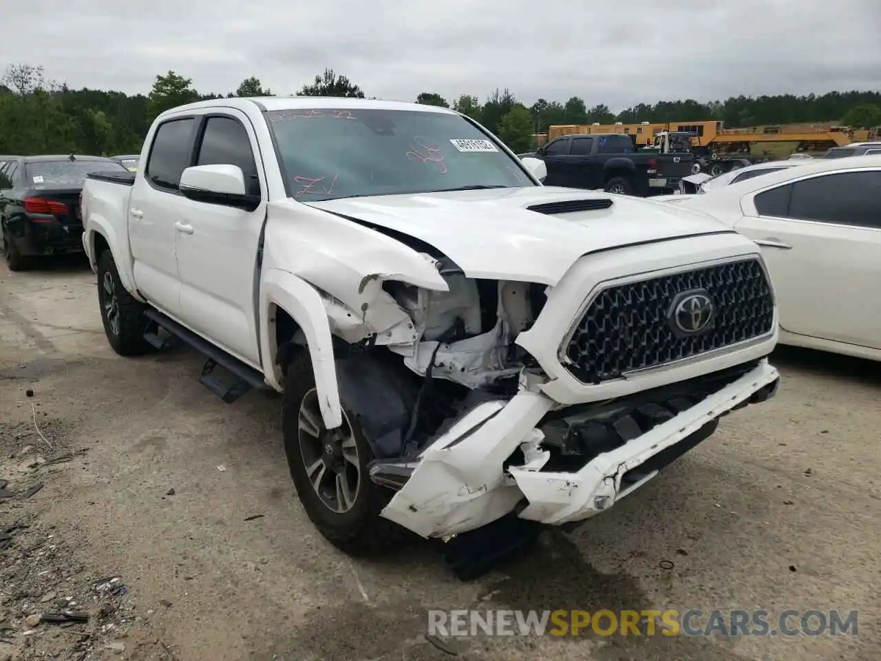 1 Photograph of a damaged car 3TMCZ5AN0KM191171 TOYOTA TACOMA 2019