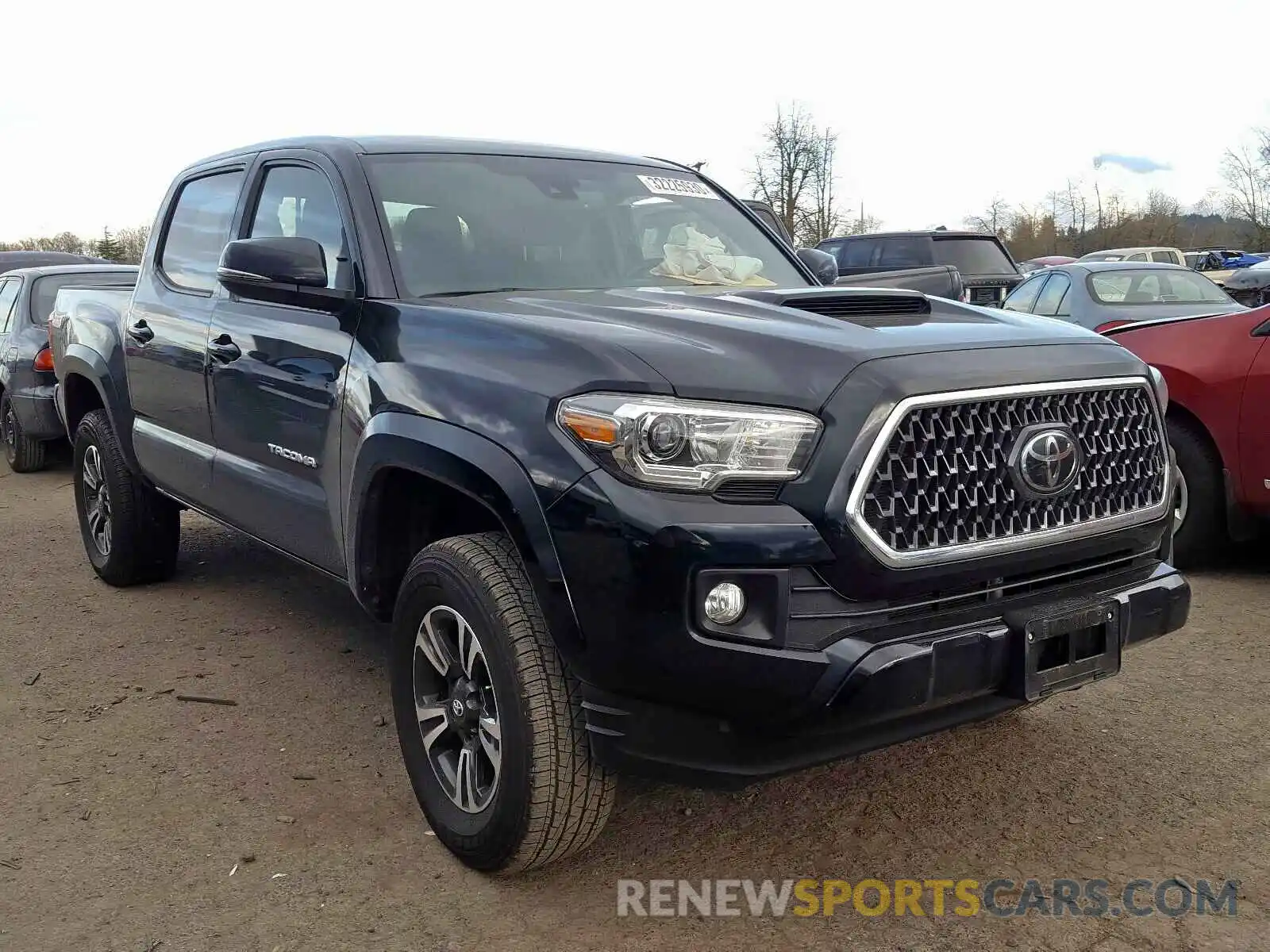 1 Photograph of a damaged car 3TMCZ5AN0KM192305 TOYOTA TACOMA 2019