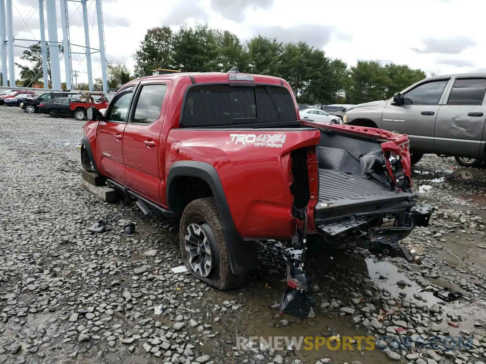 3 Photograph of a damaged car 3TMCZ5AN0KM196614 TOYOTA TACOMA 2019