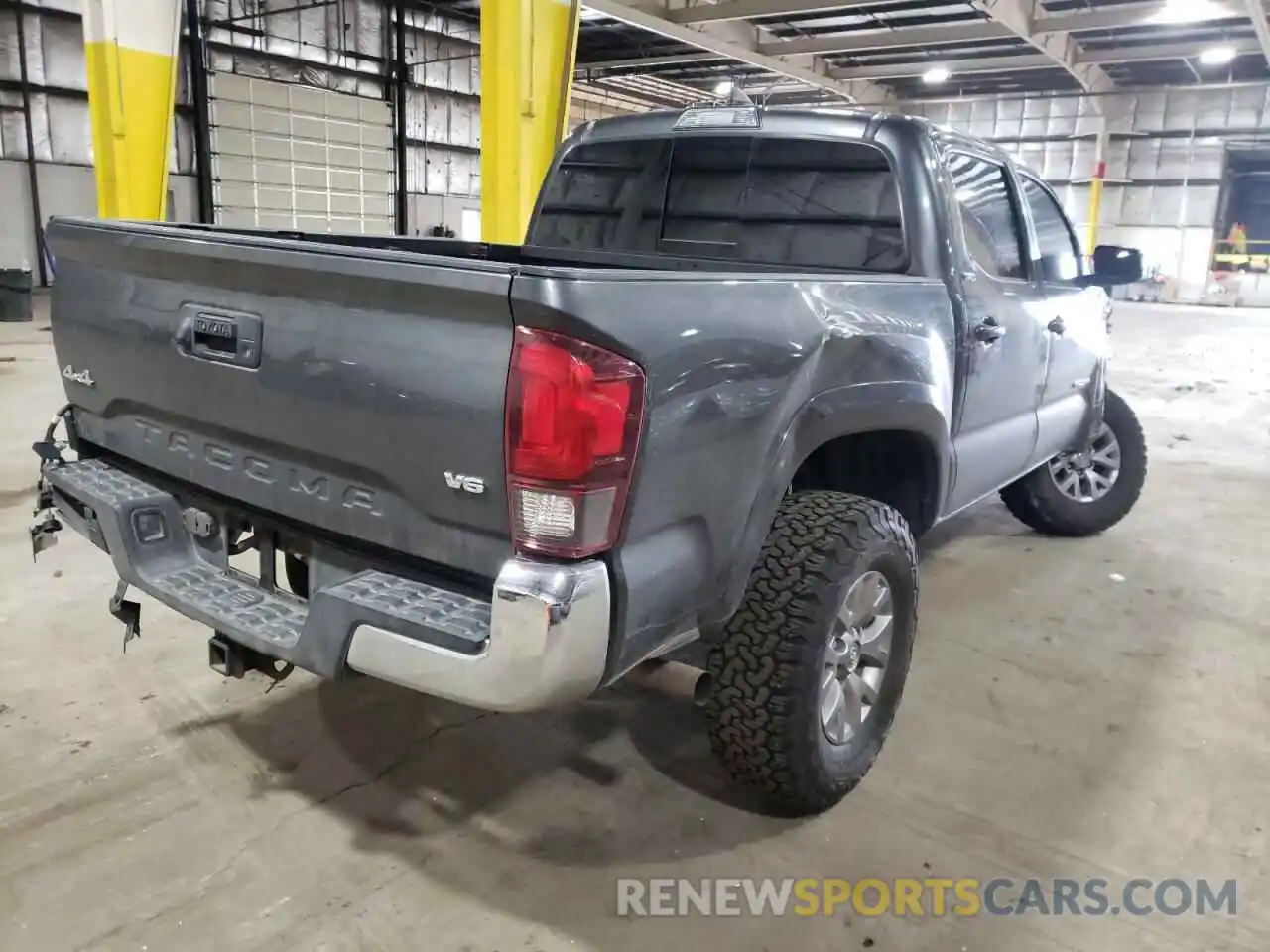 4 Photograph of a damaged car 3TMCZ5AN0KM197424 TOYOTA TACOMA 2019