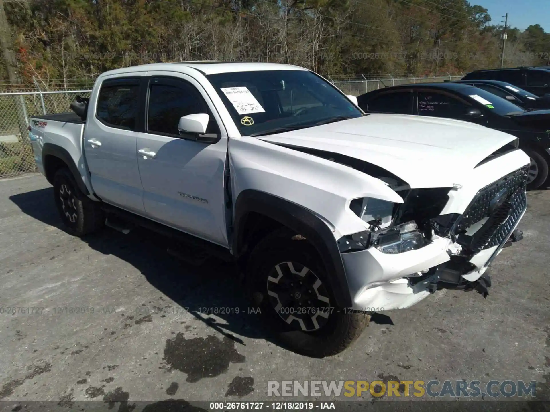 1 Photograph of a damaged car 3TMCZ5AN0KM199822 TOYOTA TACOMA 2019