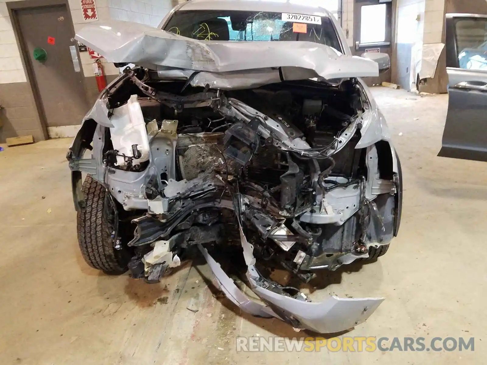 9 Photograph of a damaged car 3TMCZ5AN0KM205814 TOYOTA TACOMA 2019