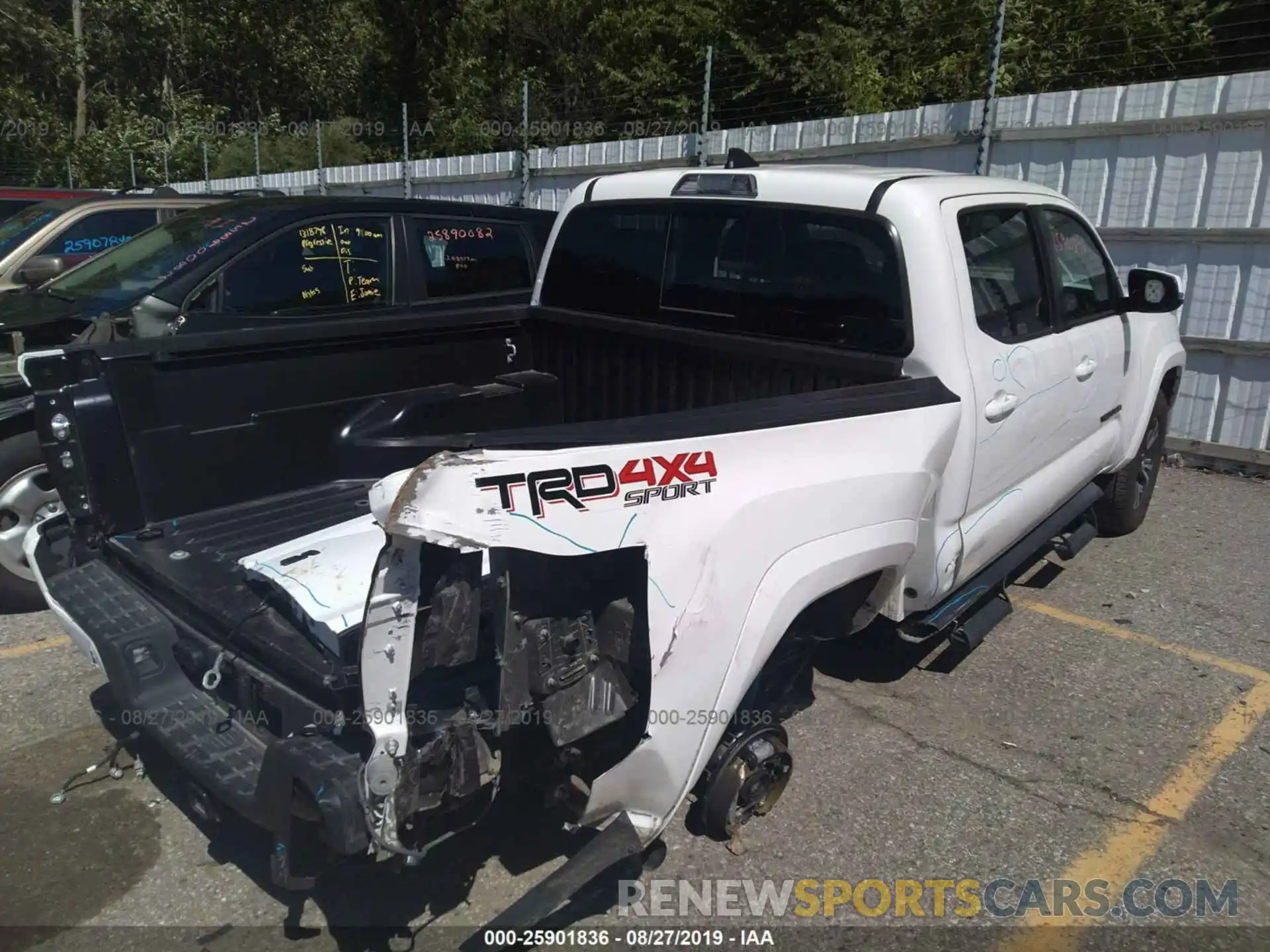 4 Photograph of a damaged car 3TMCZ5AN0KM207398 TOYOTA TACOMA 2019