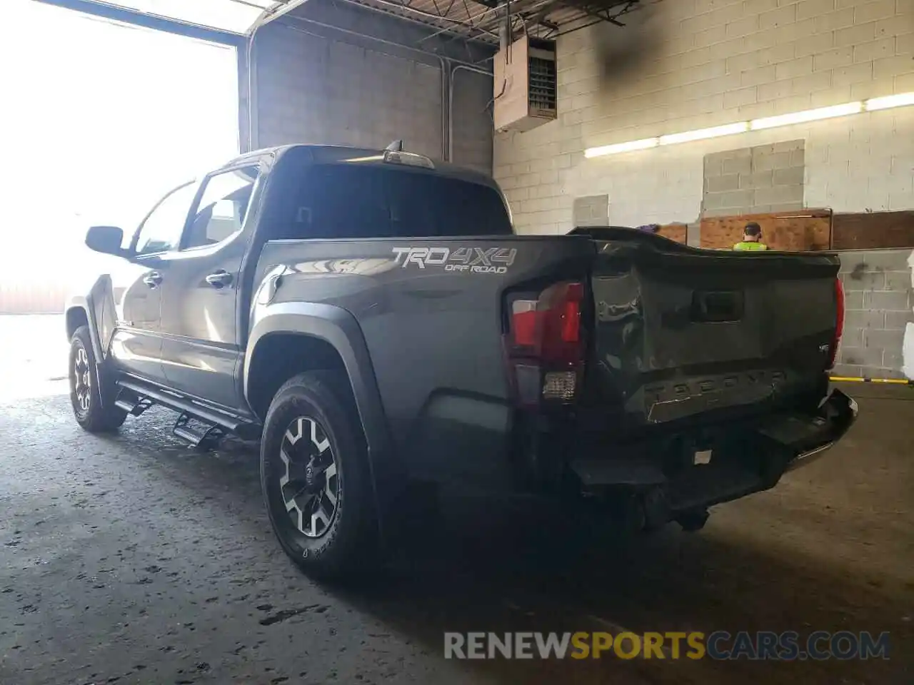 3 Photograph of a damaged car 3TMCZ5AN0KM208728 TOYOTA TACOMA 2019