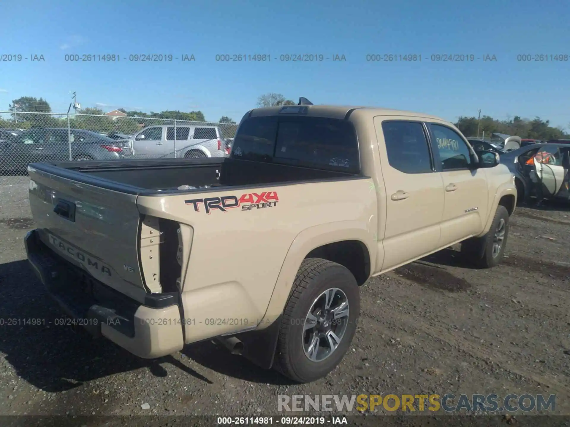 4 Фотография поврежденного автомобиля 3TMCZ5AN0KM210107 TOYOTA TACOMA 2019