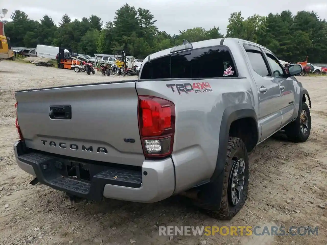 4 Photograph of a damaged car 3TMCZ5AN0KM211080 TOYOTA TACOMA 2019