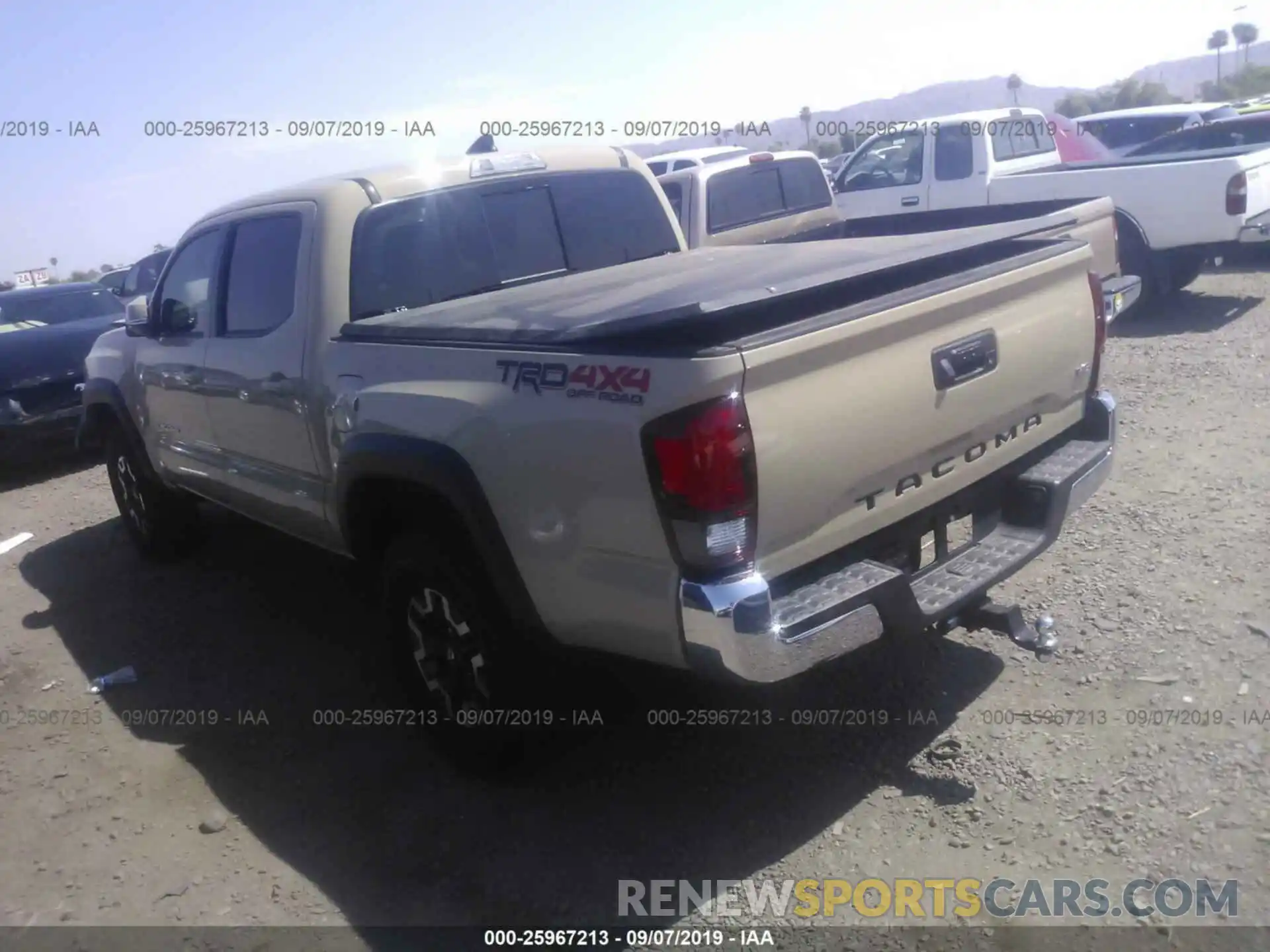 3 Photograph of a damaged car 3TMCZ5AN0KM211726 TOYOTA TACOMA 2019