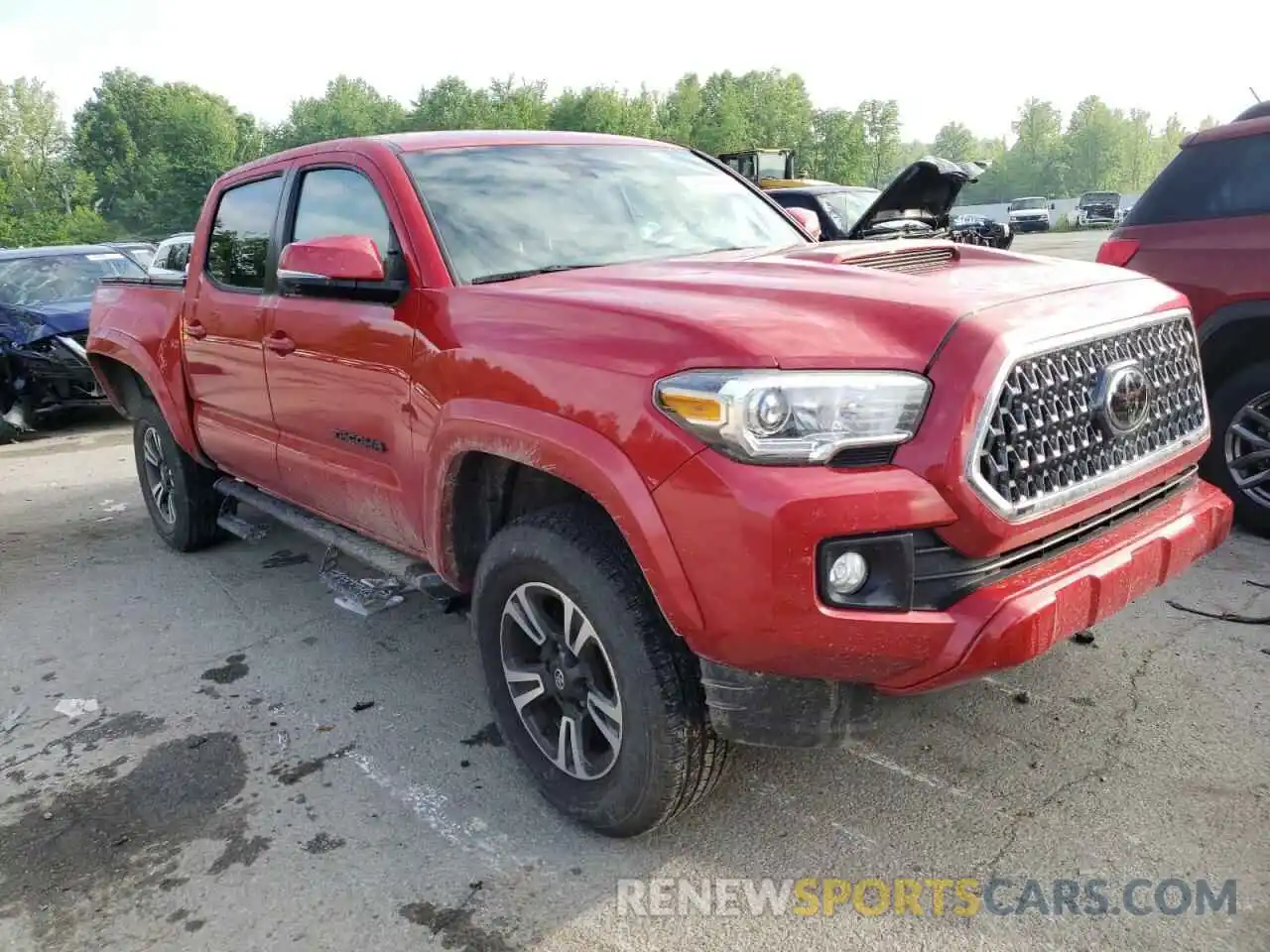 1 Photograph of a damaged car 3TMCZ5AN0KM217493 TOYOTA TACOMA 2019