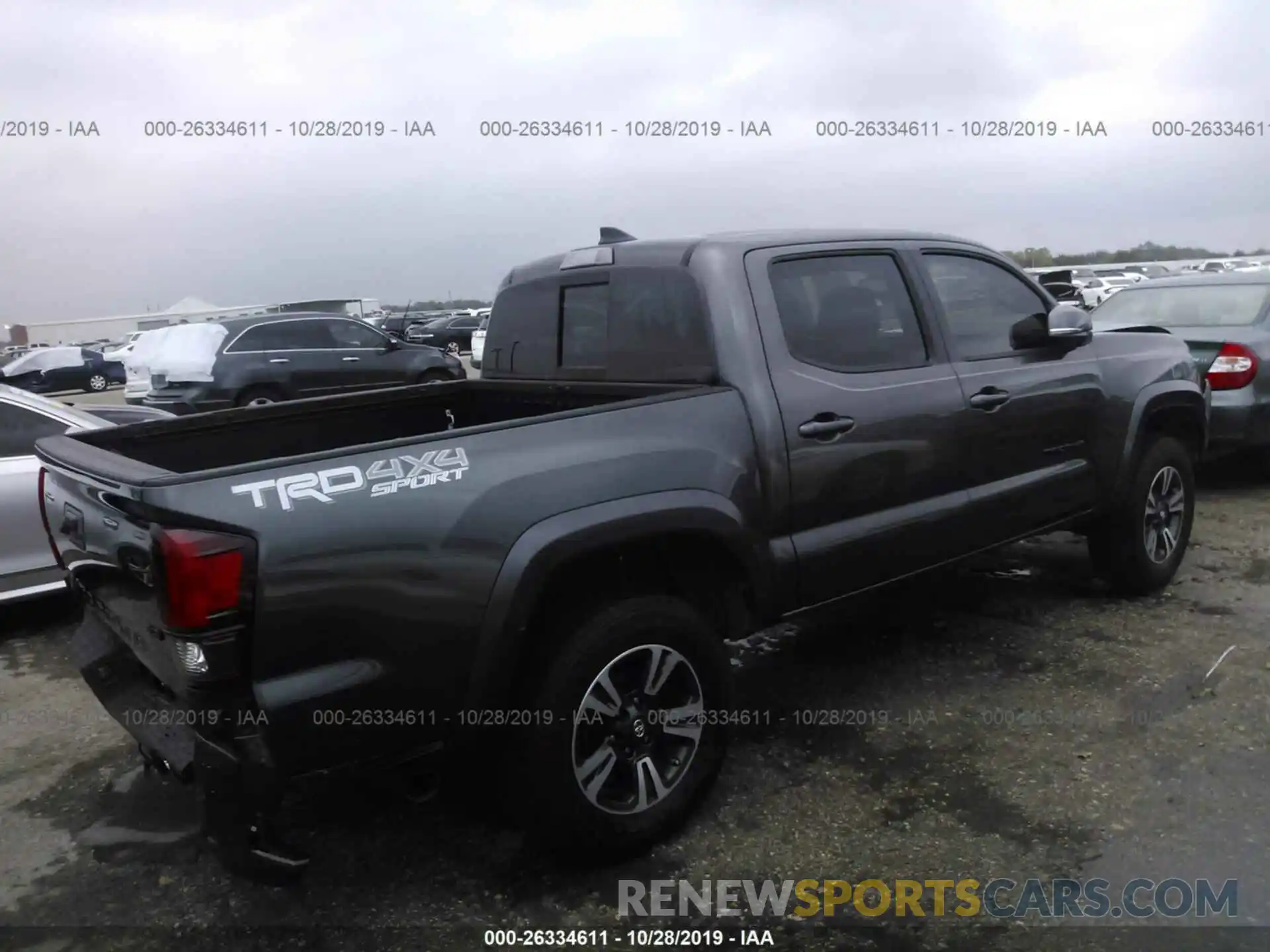 4 Photograph of a damaged car 3TMCZ5AN0KM221091 TOYOTA TACOMA 2019