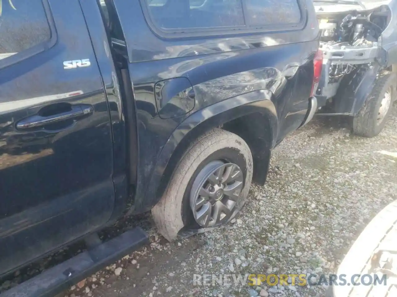 9 Photograph of a damaged car 3TMCZ5AN0KM221155 TOYOTA TACOMA 2019