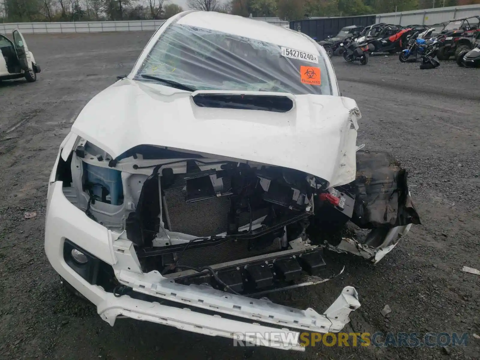 9 Photograph of a damaged car 3TMCZ5AN0KM224184 TOYOTA TACOMA 2019