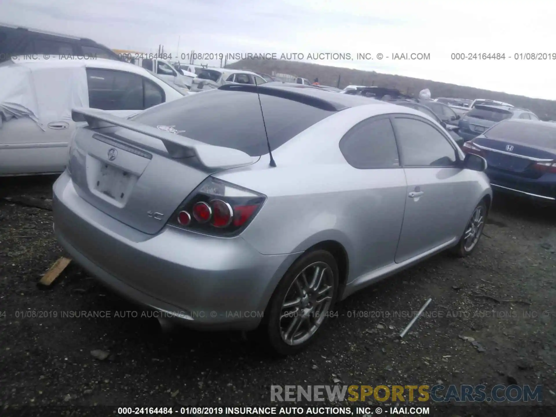 4 Photograph of a damaged car 3TMCZ5AN0KM225142 TOYOTA TACOMA 2019