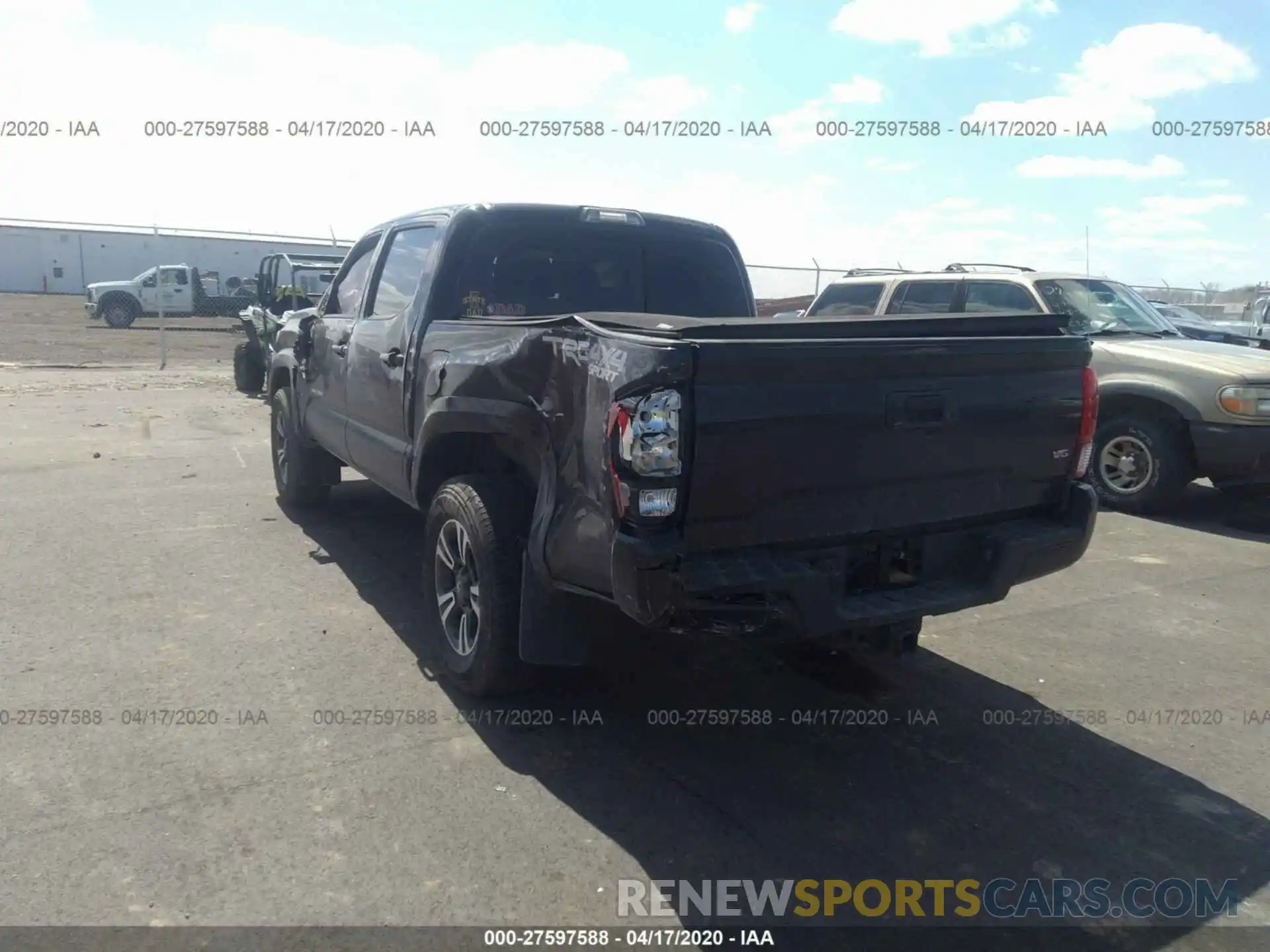 3 Photograph of a damaged car 3TMCZ5AN0KM225285 TOYOTA TACOMA 2019