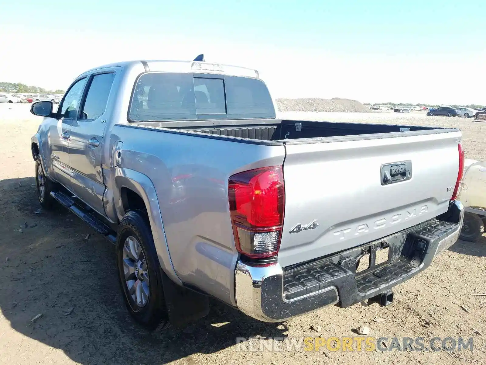 3 Photograph of a damaged car 3TMCZ5AN0KM230843 TOYOTA TACOMA 2019