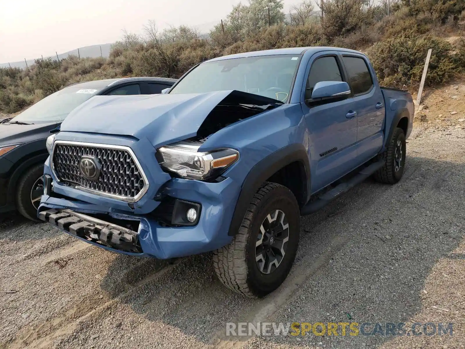 2 Photograph of a damaged car 3TMCZ5AN0KM237212 TOYOTA TACOMA 2019