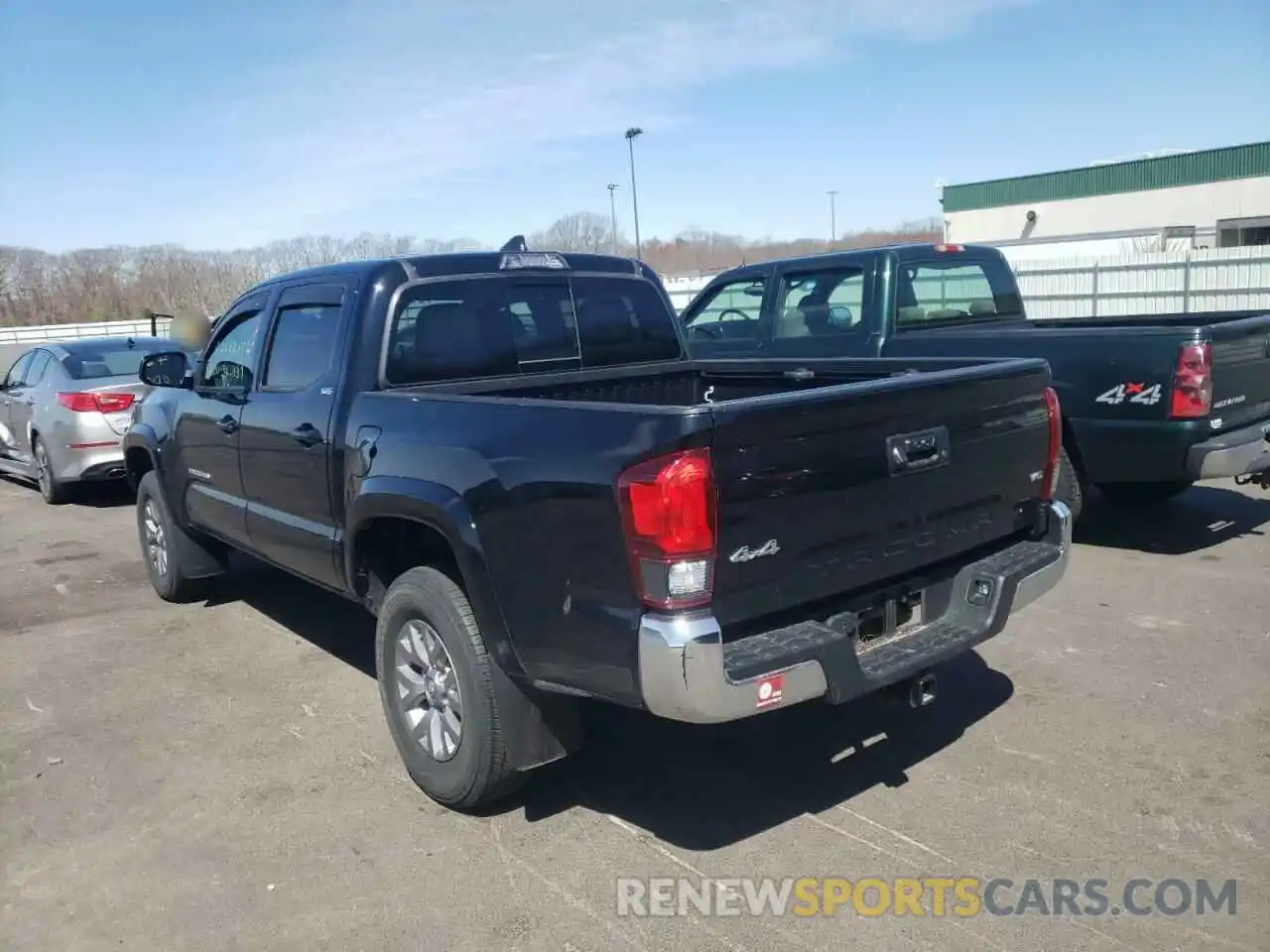 3 Photograph of a damaged car 3TMCZ5AN0KM237775 TOYOTA TACOMA 2019