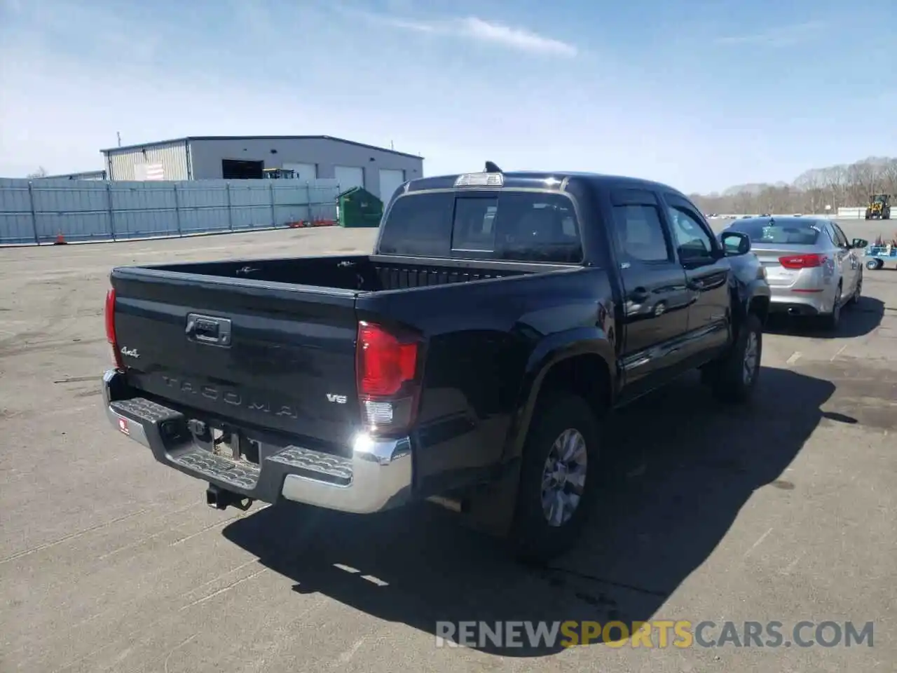 4 Photograph of a damaged car 3TMCZ5AN0KM237775 TOYOTA TACOMA 2019