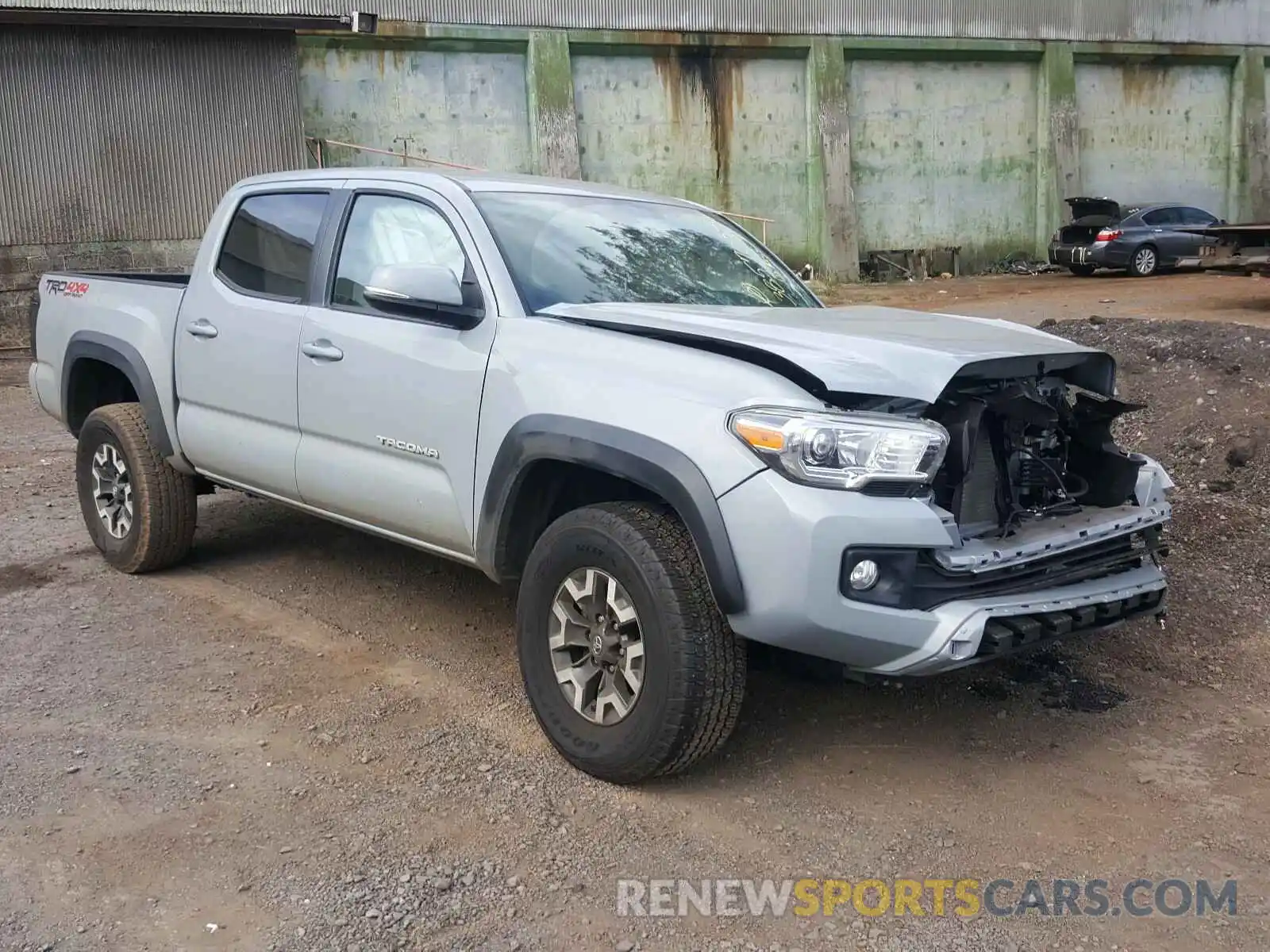 1 Photograph of a damaged car 3TMCZ5AN0KM241261 TOYOTA TACOMA 2019