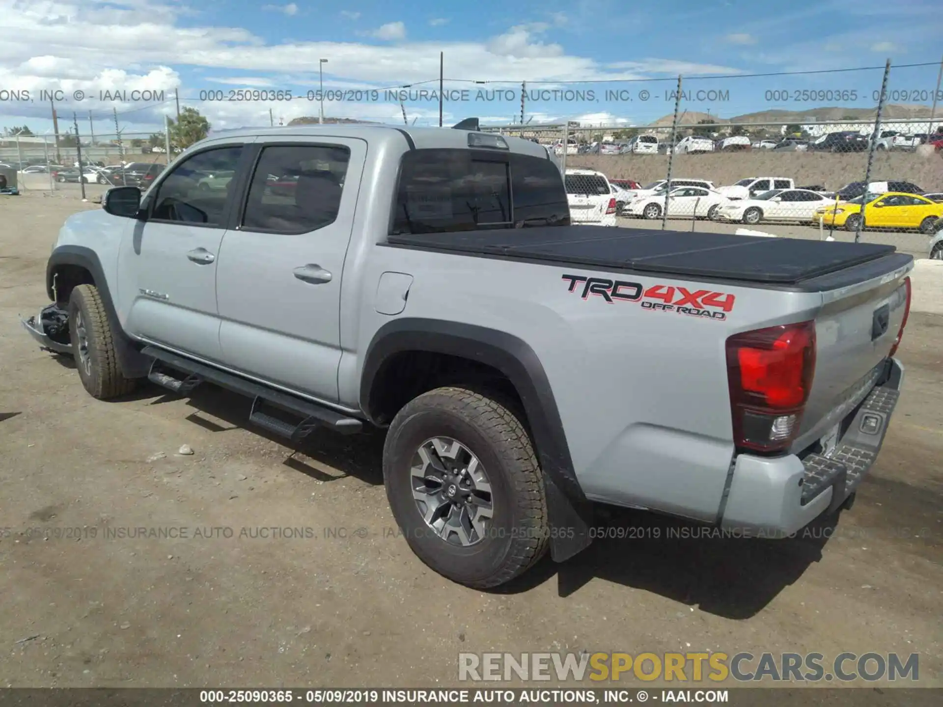 3 Photograph of a damaged car 3TMCZ5AN0KM241437 TOYOTA TACOMA 2019