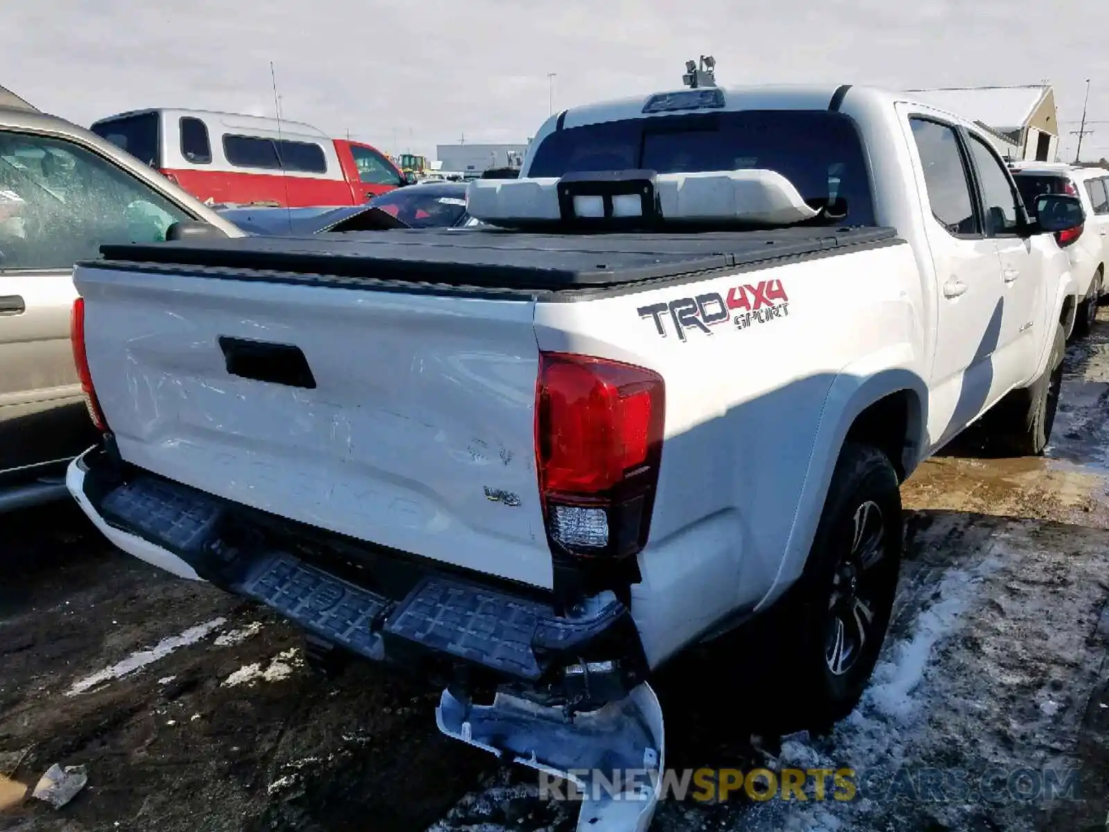 4 Photograph of a damaged car 3TMCZ5AN0KM241809 TOYOTA TACOMA 2019