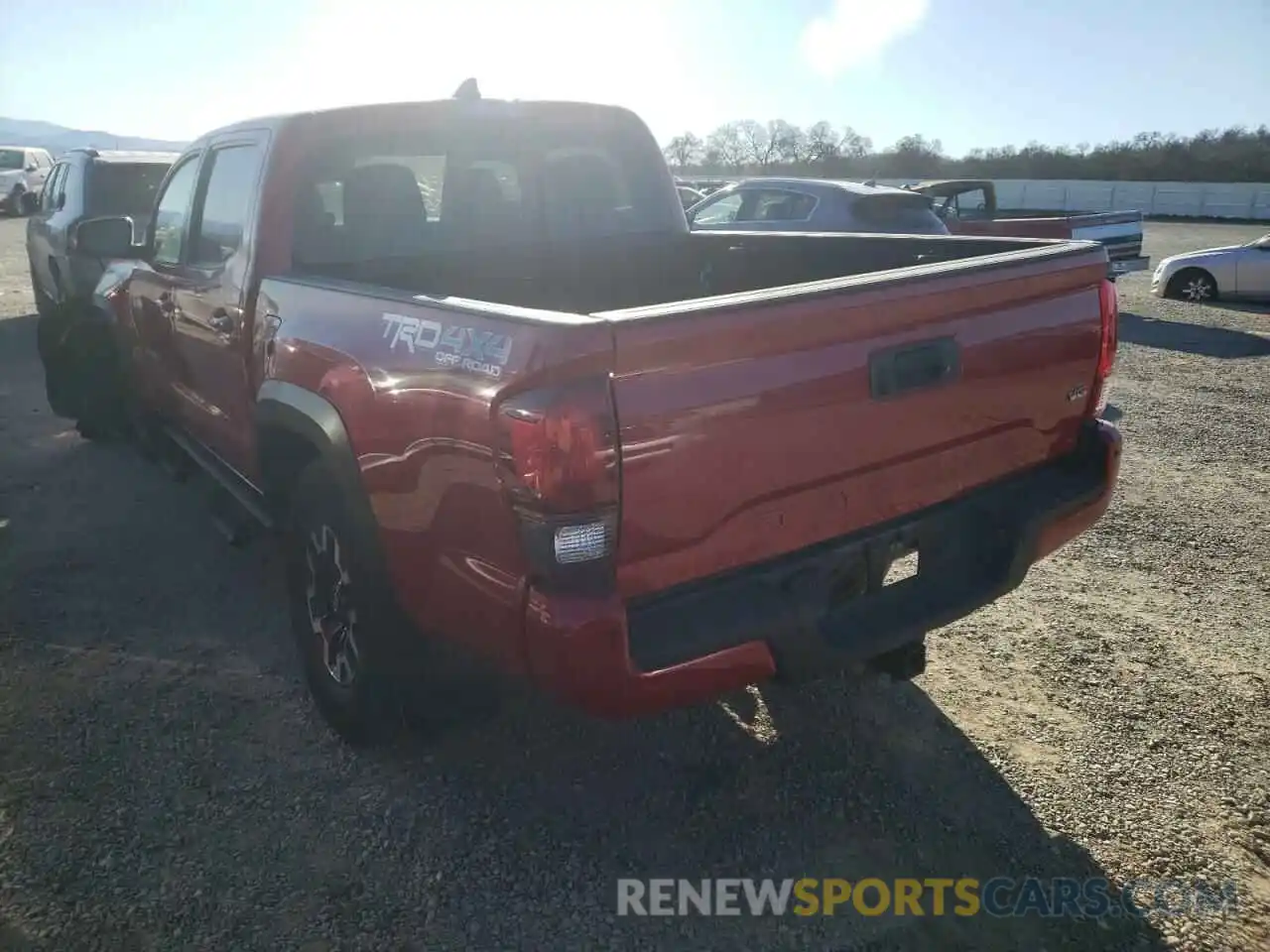 3 Photograph of a damaged car 3TMCZ5AN0KM245147 TOYOTA TACOMA 2019