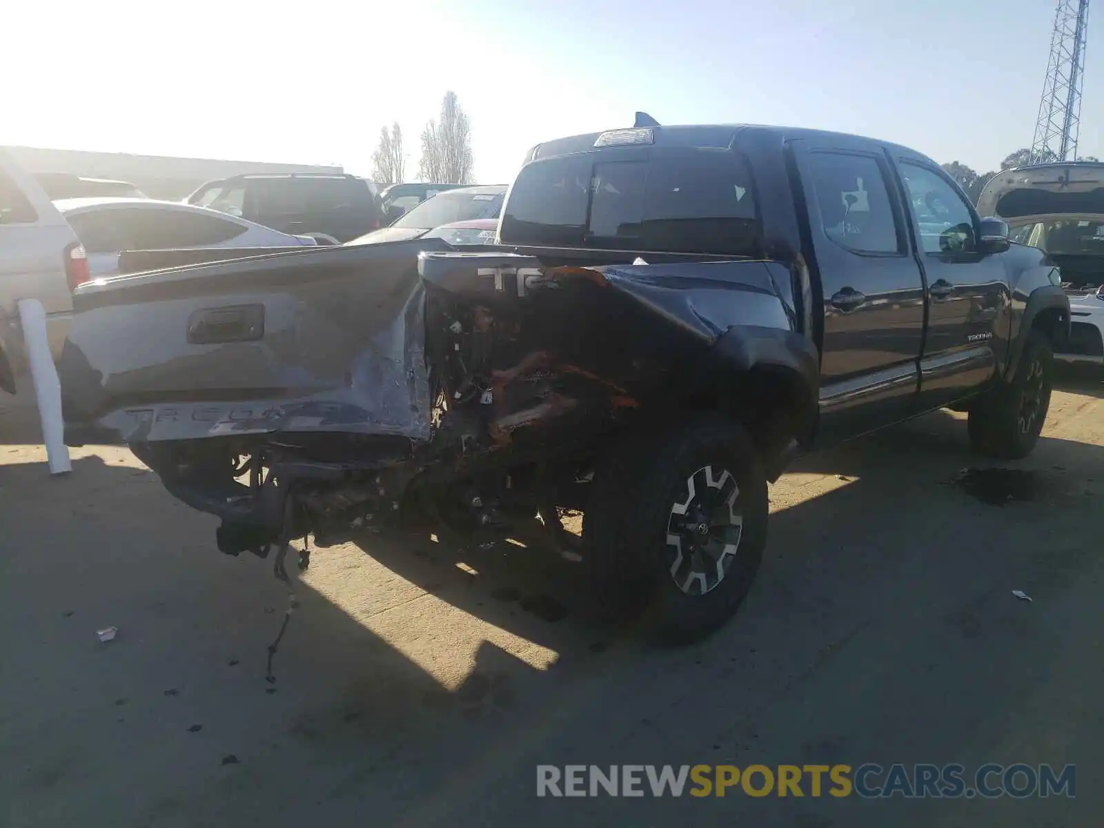 4 Photograph of a damaged car 3TMCZ5AN0KM246878 TOYOTA TACOMA 2019