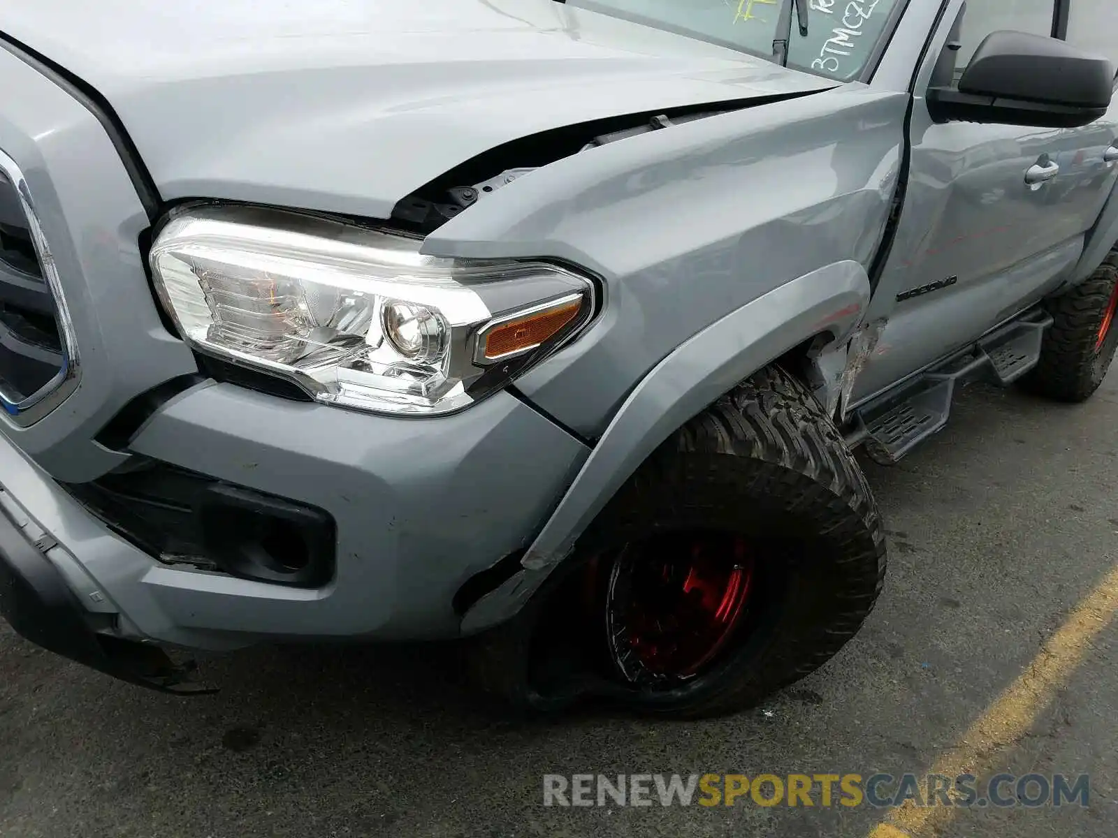 9 Photograph of a damaged car 3TMCZ5AN0KM250171 TOYOTA TACOMA 2019