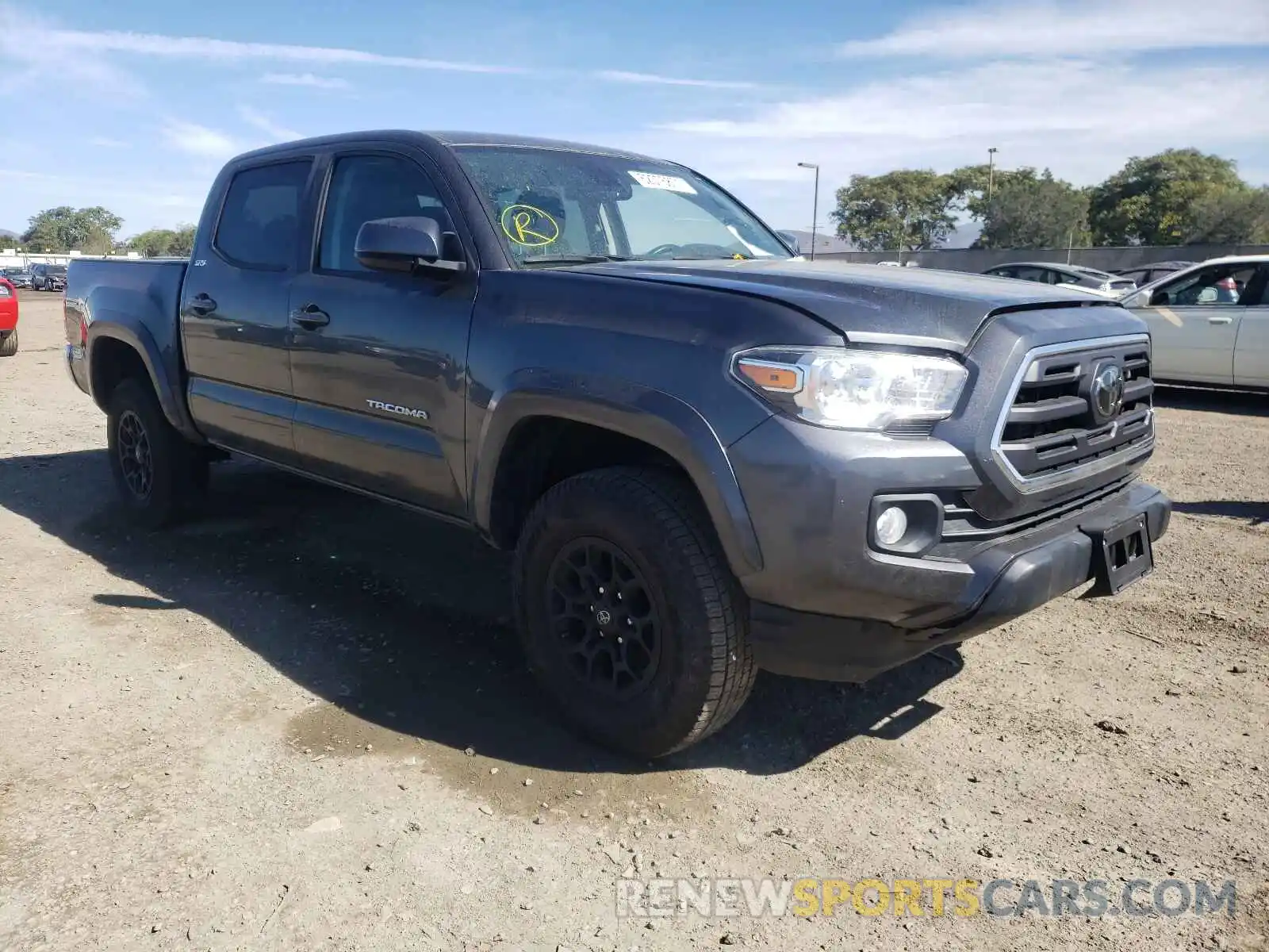 1 Photograph of a damaged car 3TMCZ5AN0KM255497 TOYOTA TACOMA 2019