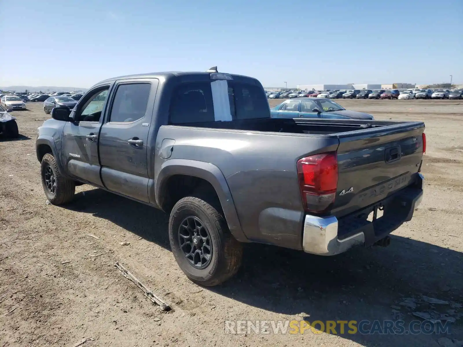 3 Photograph of a damaged car 3TMCZ5AN0KM255497 TOYOTA TACOMA 2019