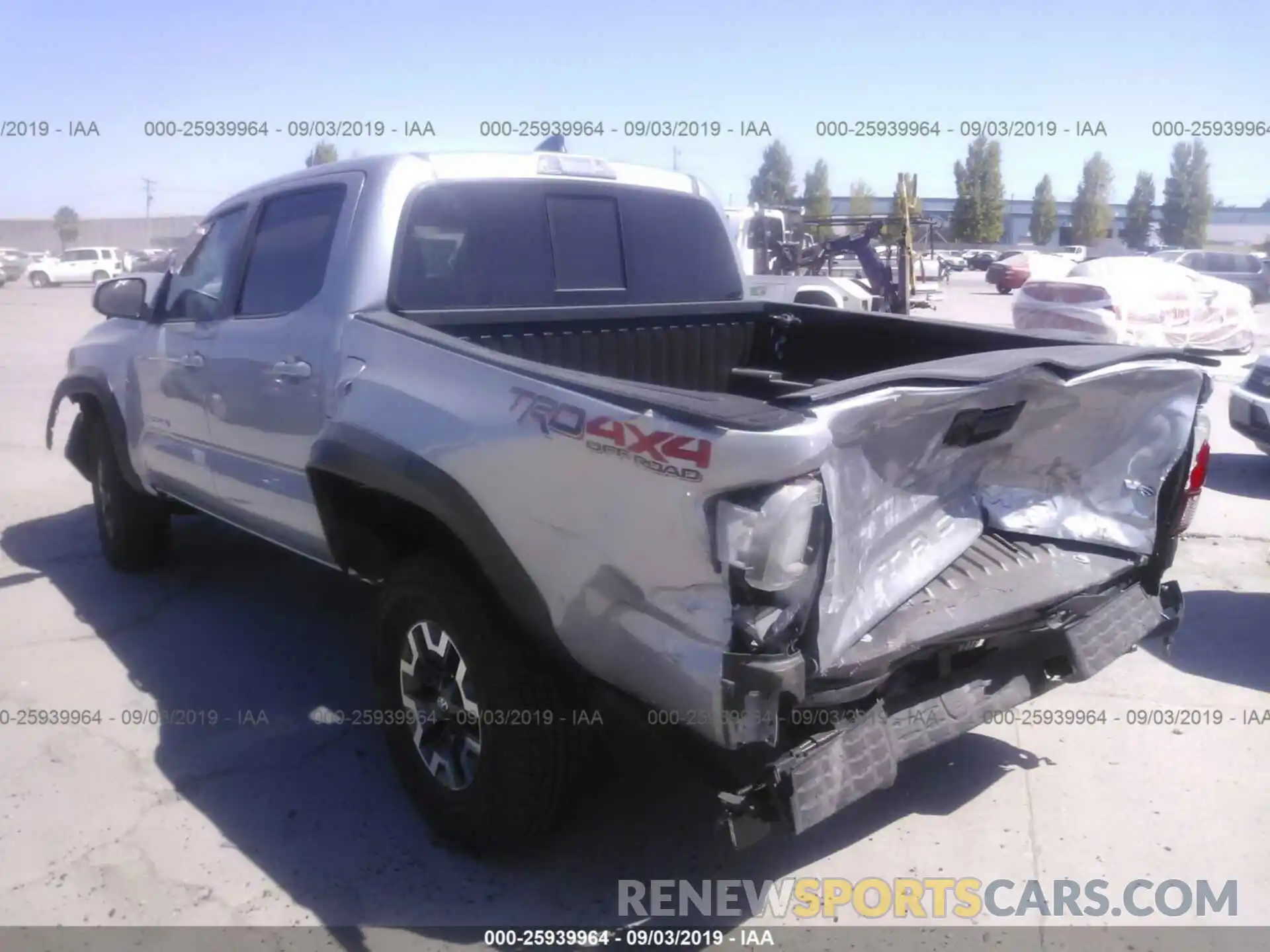 3 Photograph of a damaged car 3TMCZ5AN0KM256441 TOYOTA TACOMA 2019