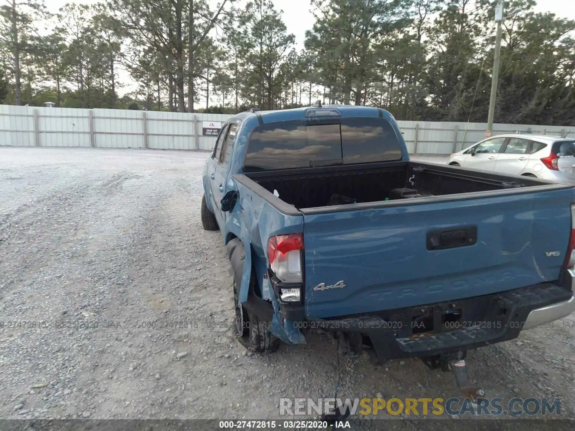 6 Photograph of a damaged car 3TMCZ5AN0KM258156 TOYOTA TACOMA 2019