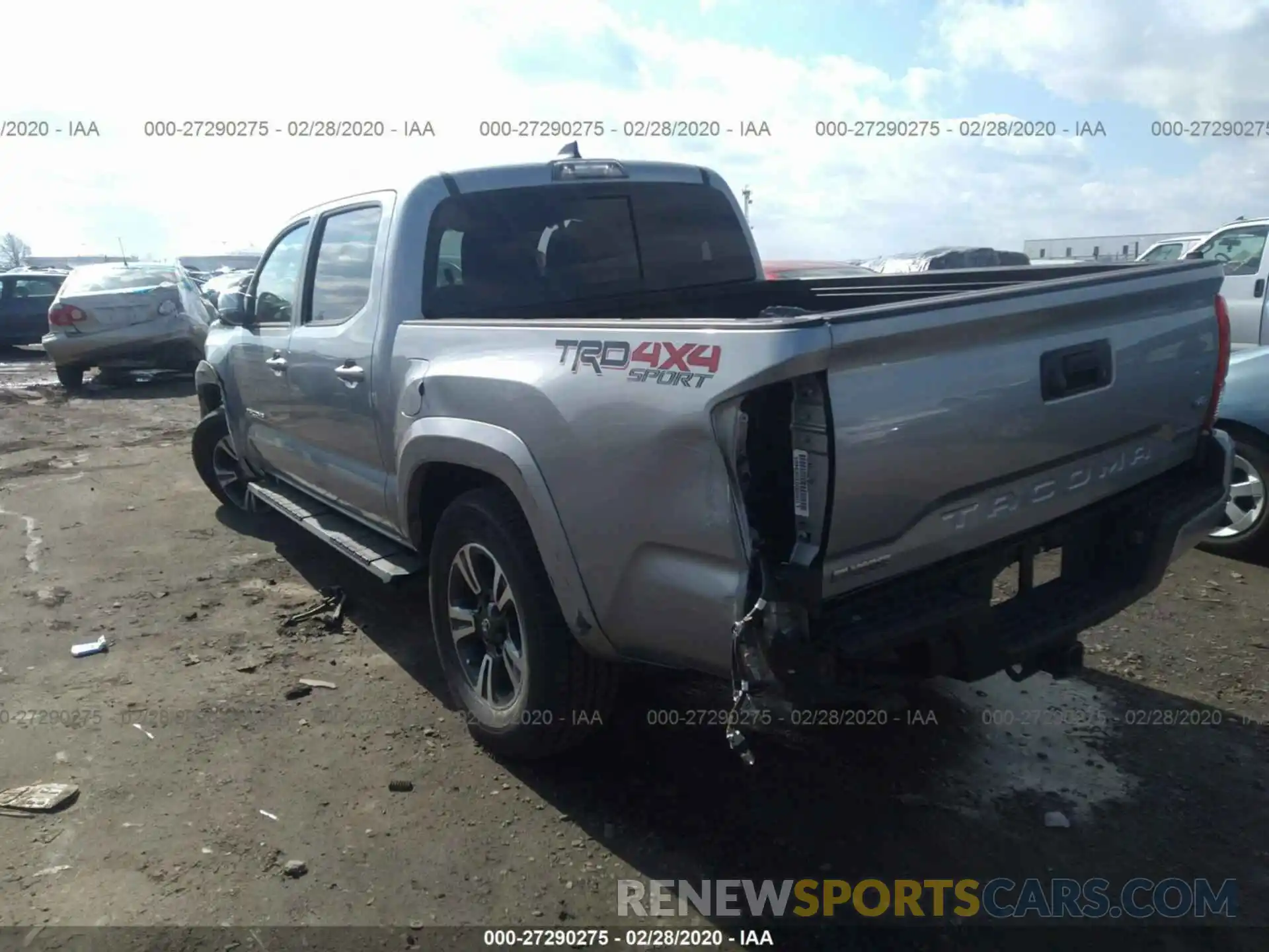 3 Фотография поврежденного автомобиля 3TMCZ5AN0KM264460 TOYOTA TACOMA 2019