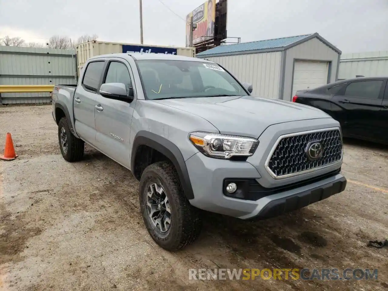 1 Photograph of a damaged car 3TMCZ5AN0KM266340 TOYOTA TACOMA 2019