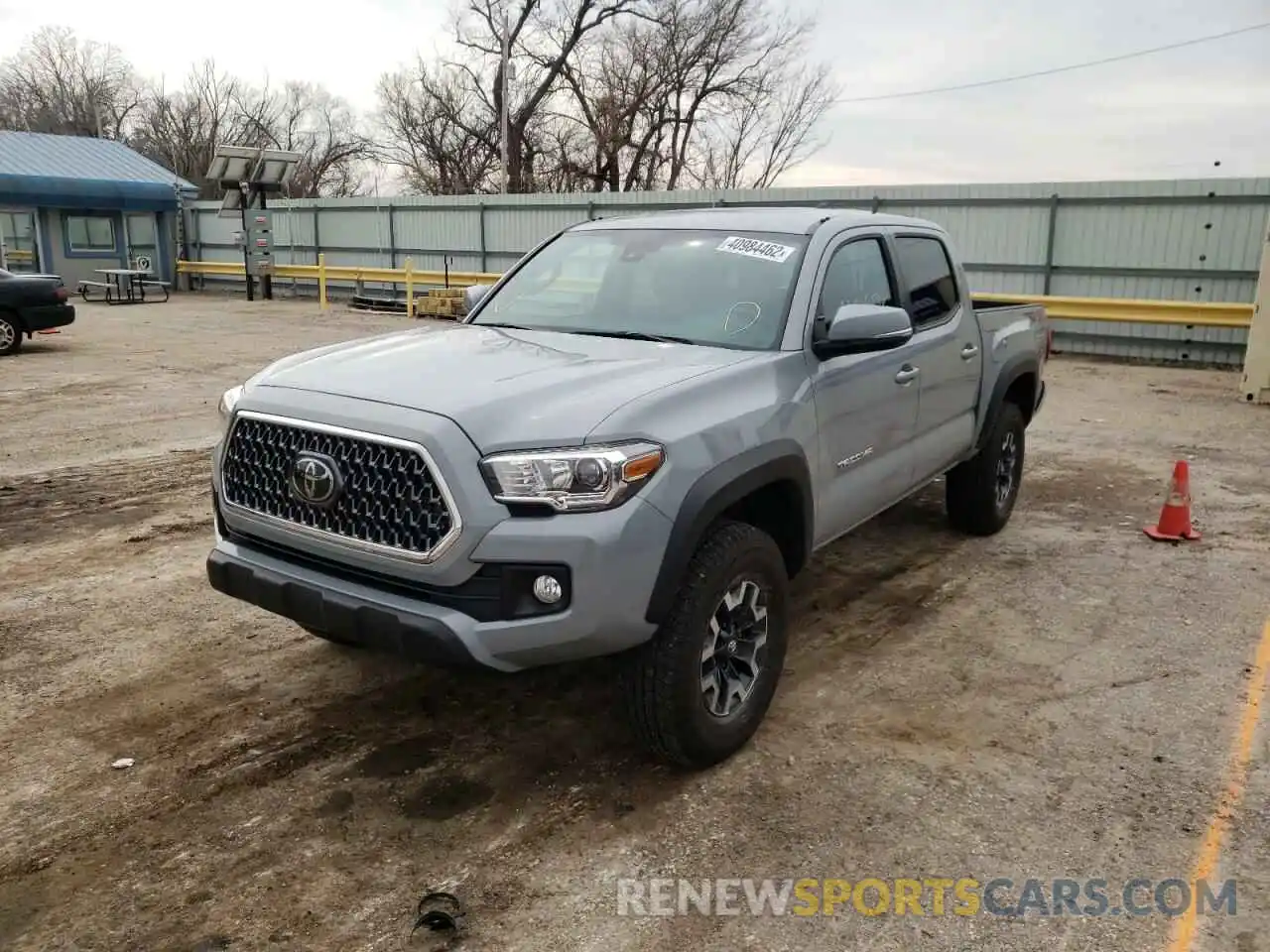 2 Photograph of a damaged car 3TMCZ5AN0KM266340 TOYOTA TACOMA 2019