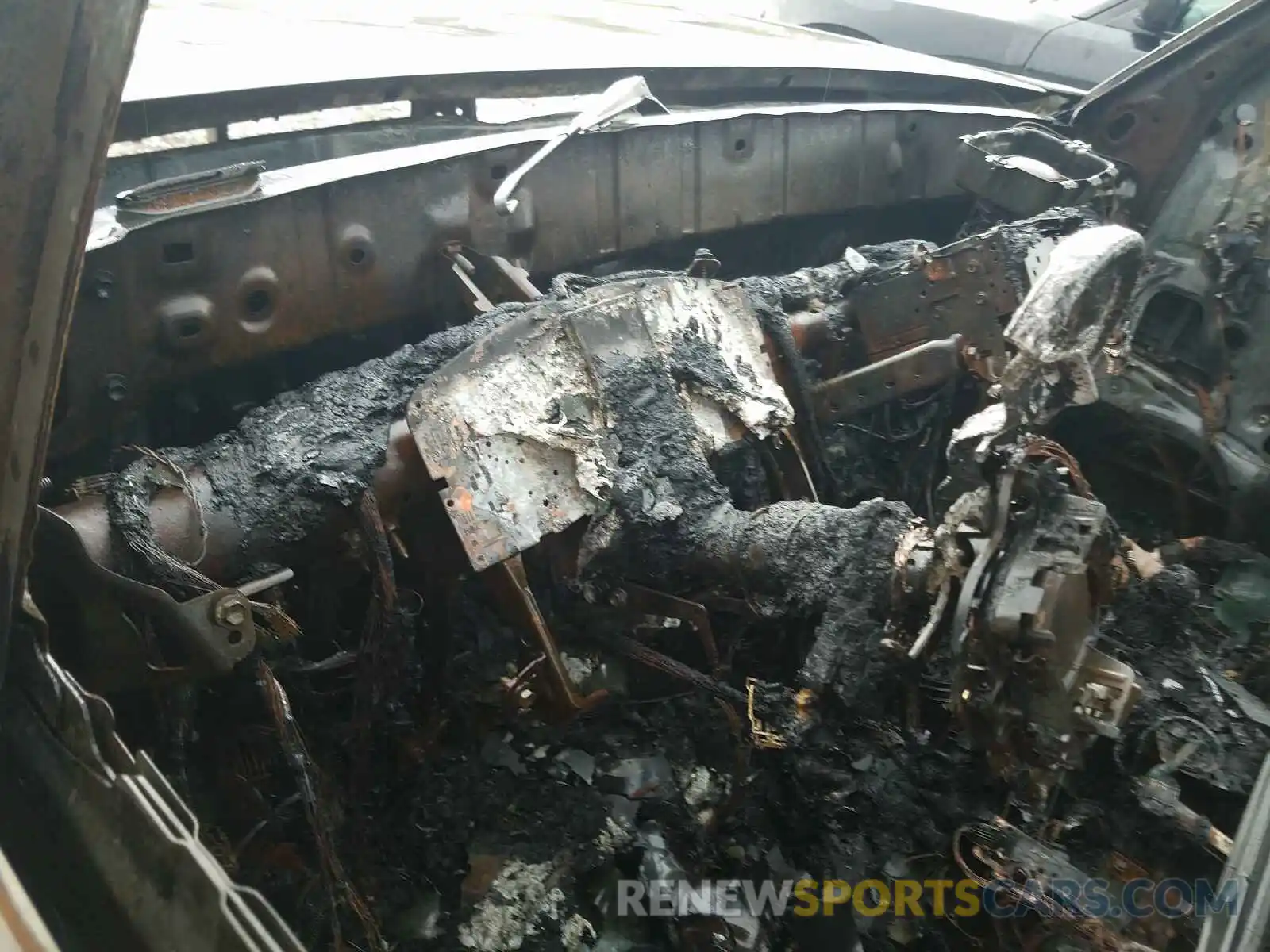 8 Фотография поврежденного автомобиля 3TMCZ5AN0KM267021 TOYOTA TACOMA 2019