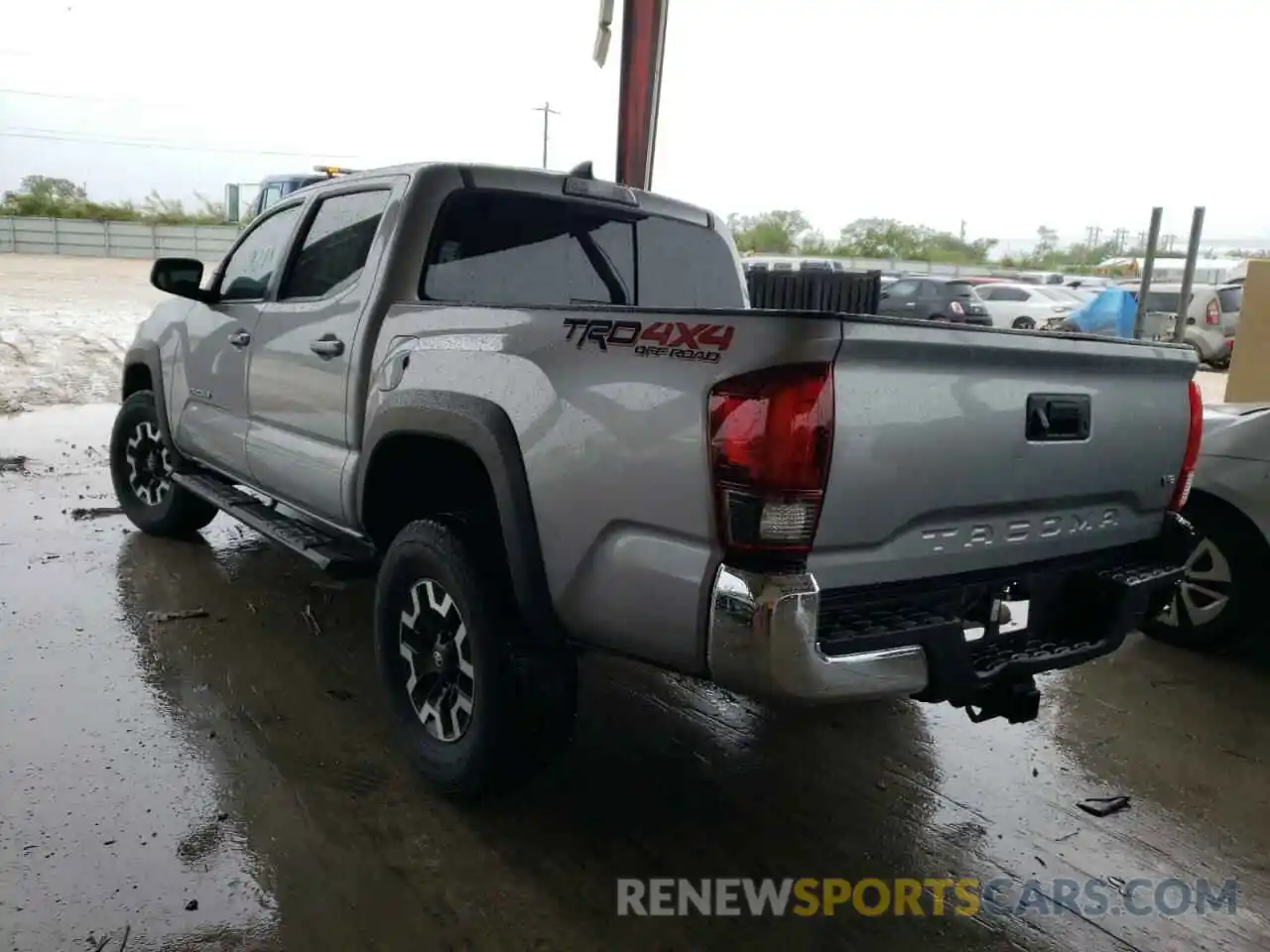 3 Photograph of a damaged car 3TMCZ5AN0KM268413 TOYOTA TACOMA 2019