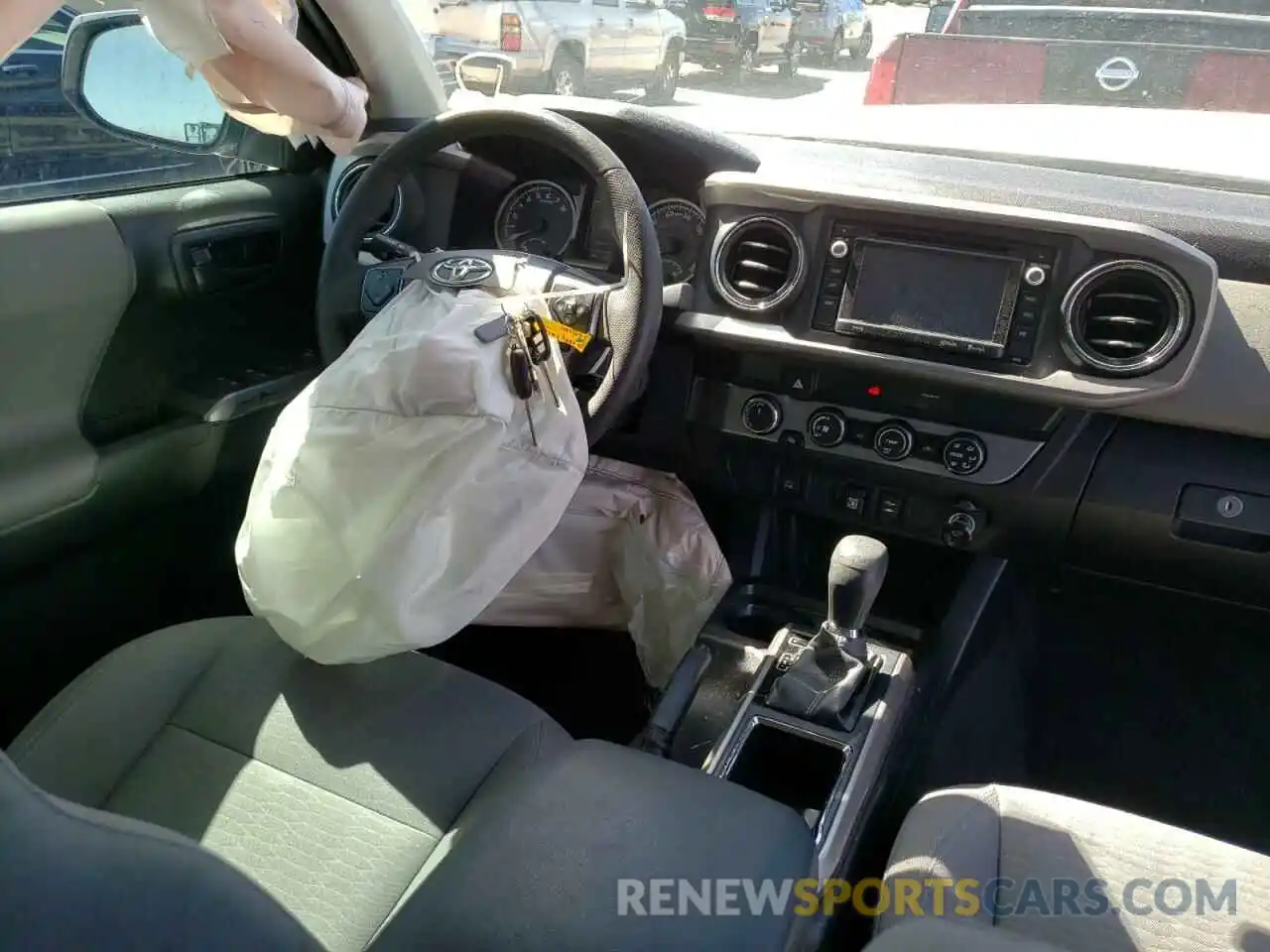 9 Photograph of a damaged car 3TMCZ5AN0KM271537 TOYOTA TACOMA 2019