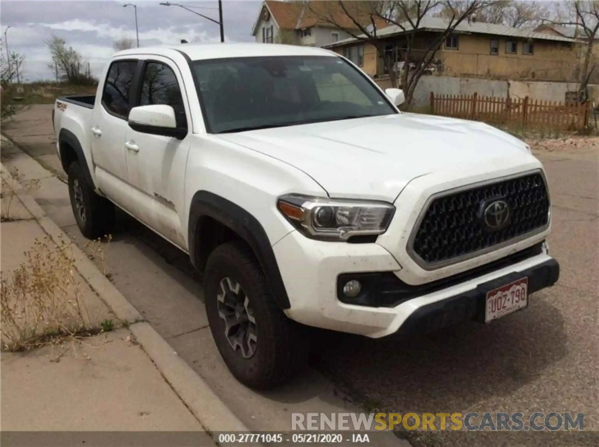 2 Photograph of a damaged car 3TMCZ5AN0KM275121 TOYOTA TACOMA 2019