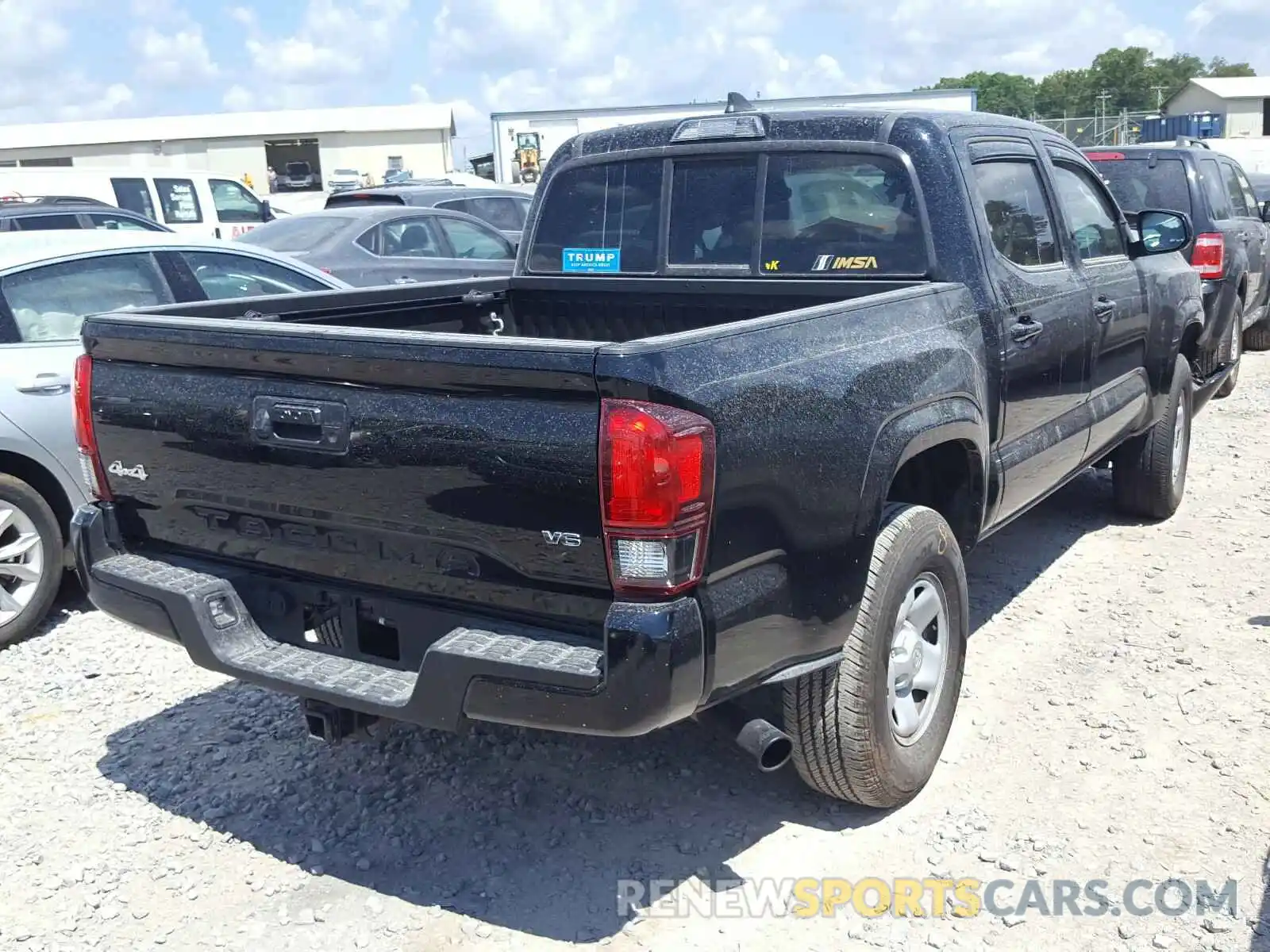 4 Photograph of a damaged car 3TMCZ5AN0KM279640 TOYOTA TACOMA 2019