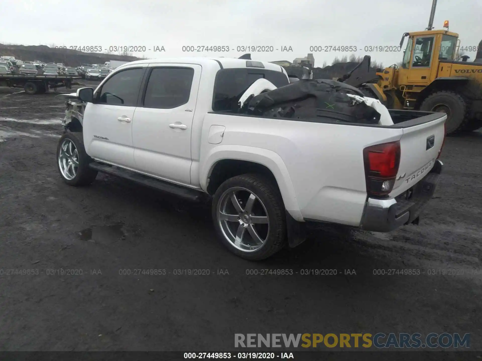 3 Photograph of a damaged car 3TMCZ5AN0KM279699 TOYOTA TACOMA 2019