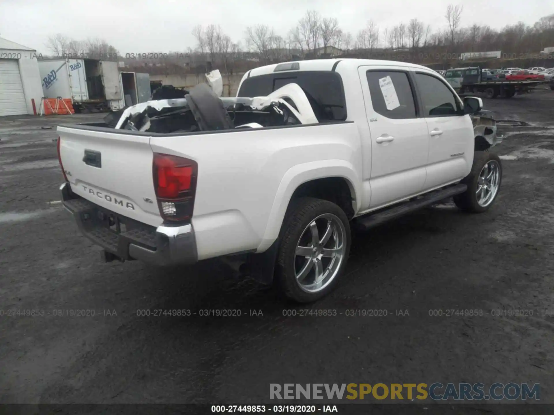 4 Photograph of a damaged car 3TMCZ5AN0KM279699 TOYOTA TACOMA 2019