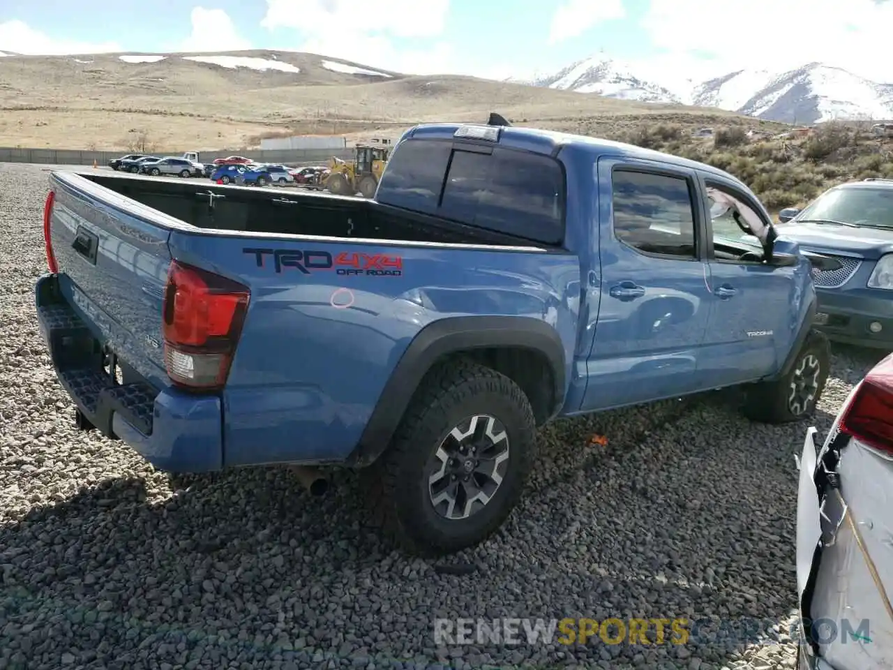 3 Photograph of a damaged car 3TMCZ5AN0KM280609 TOYOTA TACOMA 2019