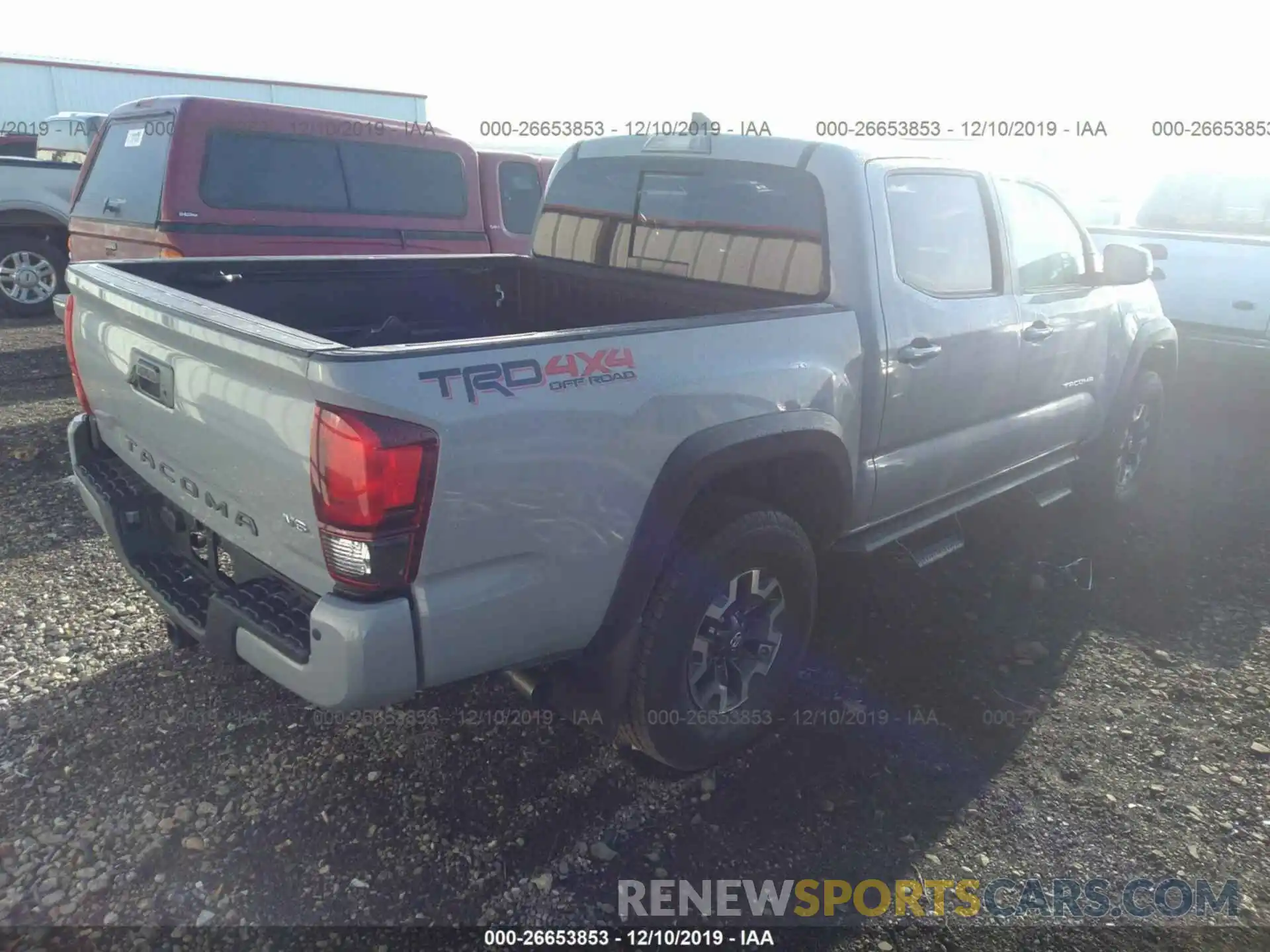 4 Photograph of a damaged car 3TMCZ5AN0KM282988 TOYOTA TACOMA 2019