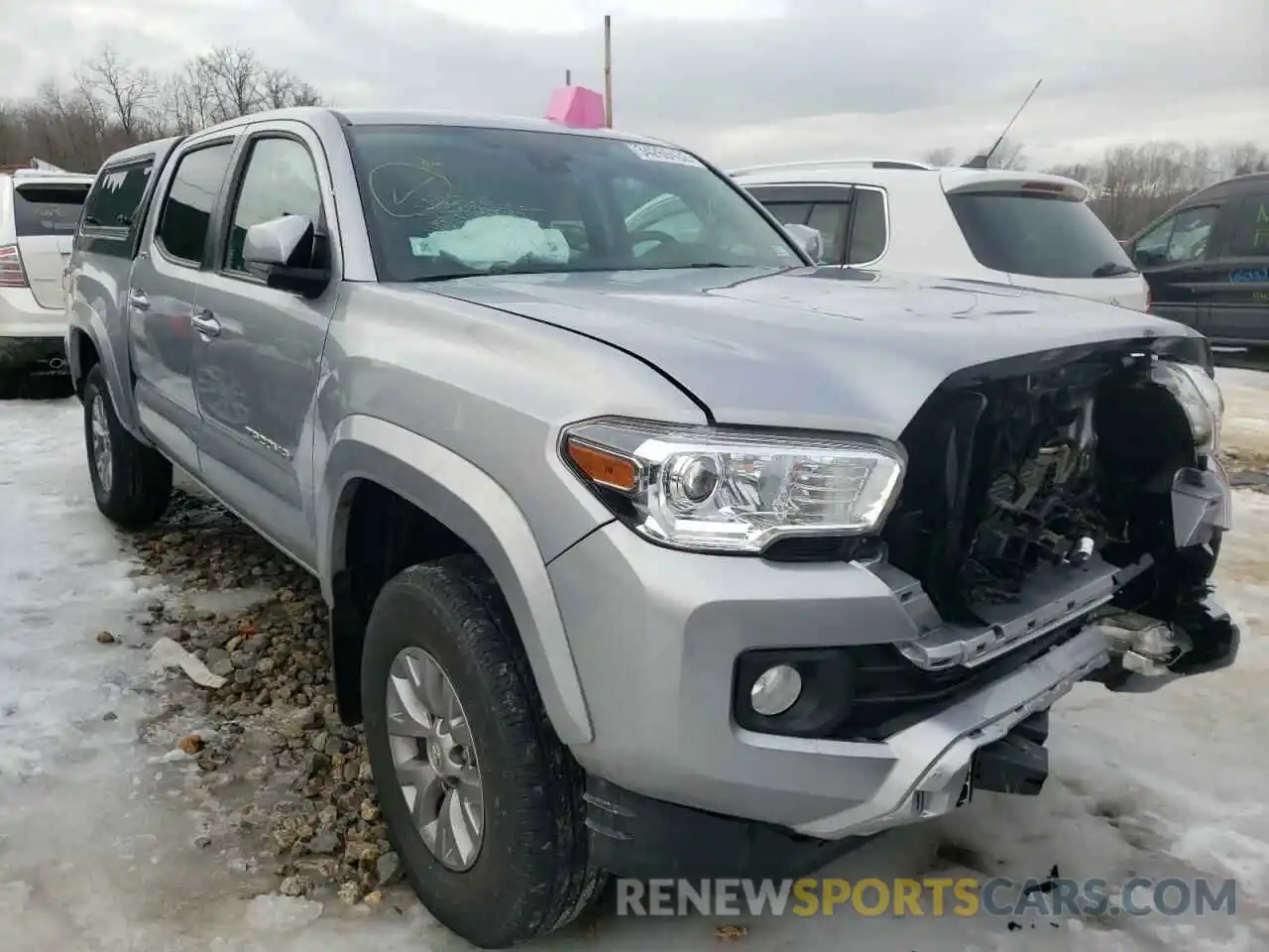 1 Photograph of a damaged car 3TMCZ5AN0KM286278 TOYOTA TACOMA 2019