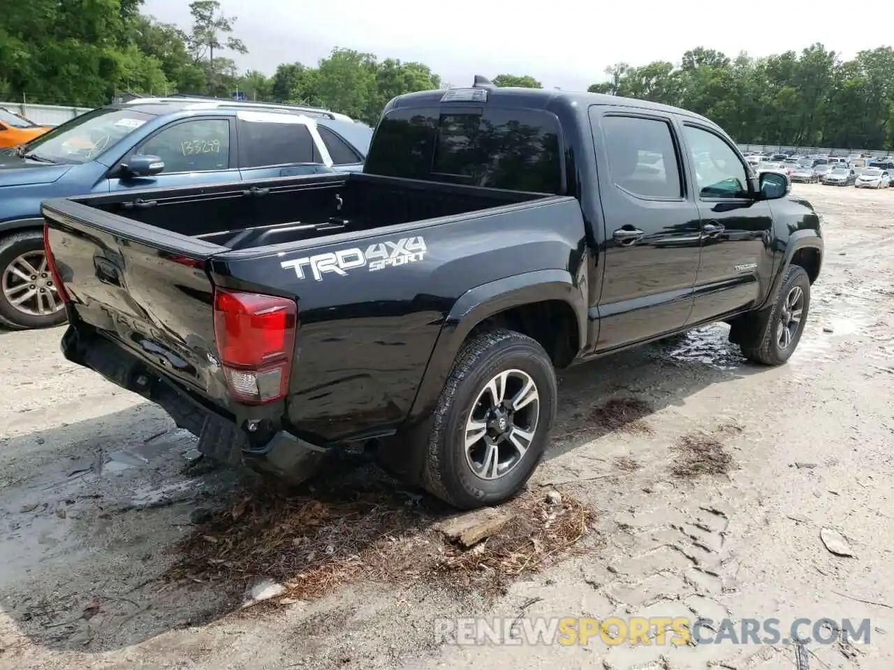 4 Photograph of a damaged car 3TMCZ5AN1KM190367 TOYOTA TACOMA 2019