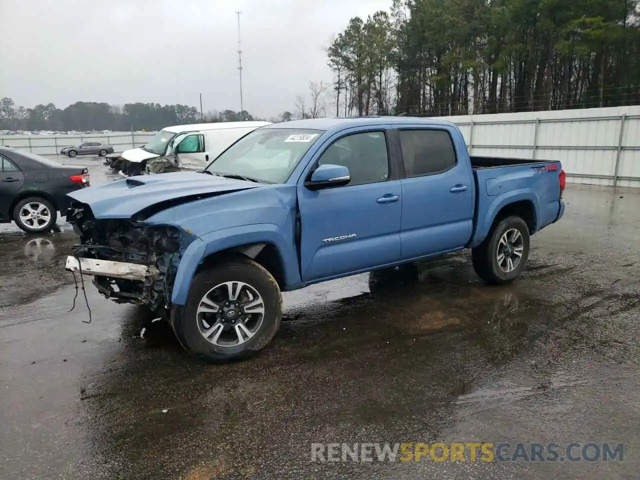 1 Photograph of a damaged car 3TMCZ5AN1KM198839 TOYOTA TACOMA 2019