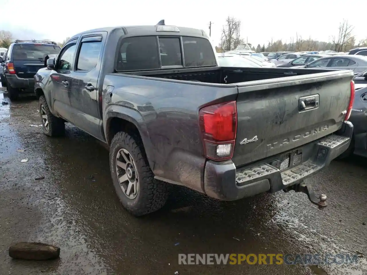 3 Photograph of a damaged car 3TMCZ5AN1KM199344 TOYOTA TACOMA 2019